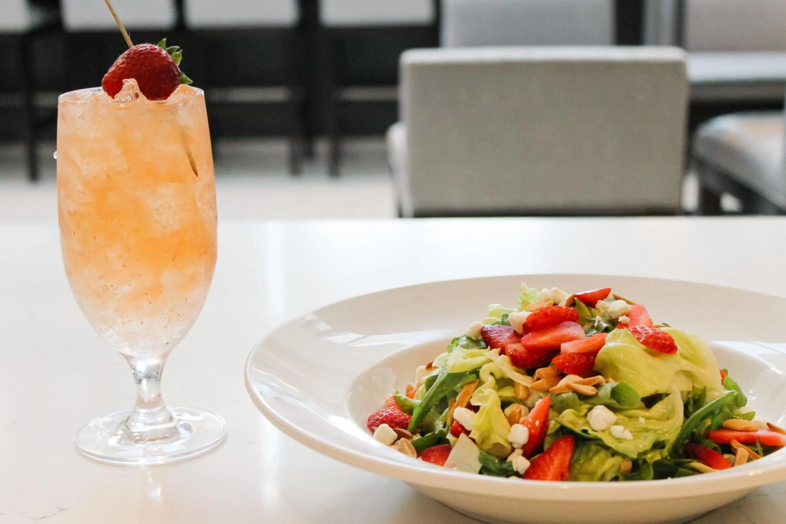 Restaurant/places to eat in Boston Marriott Cambridge