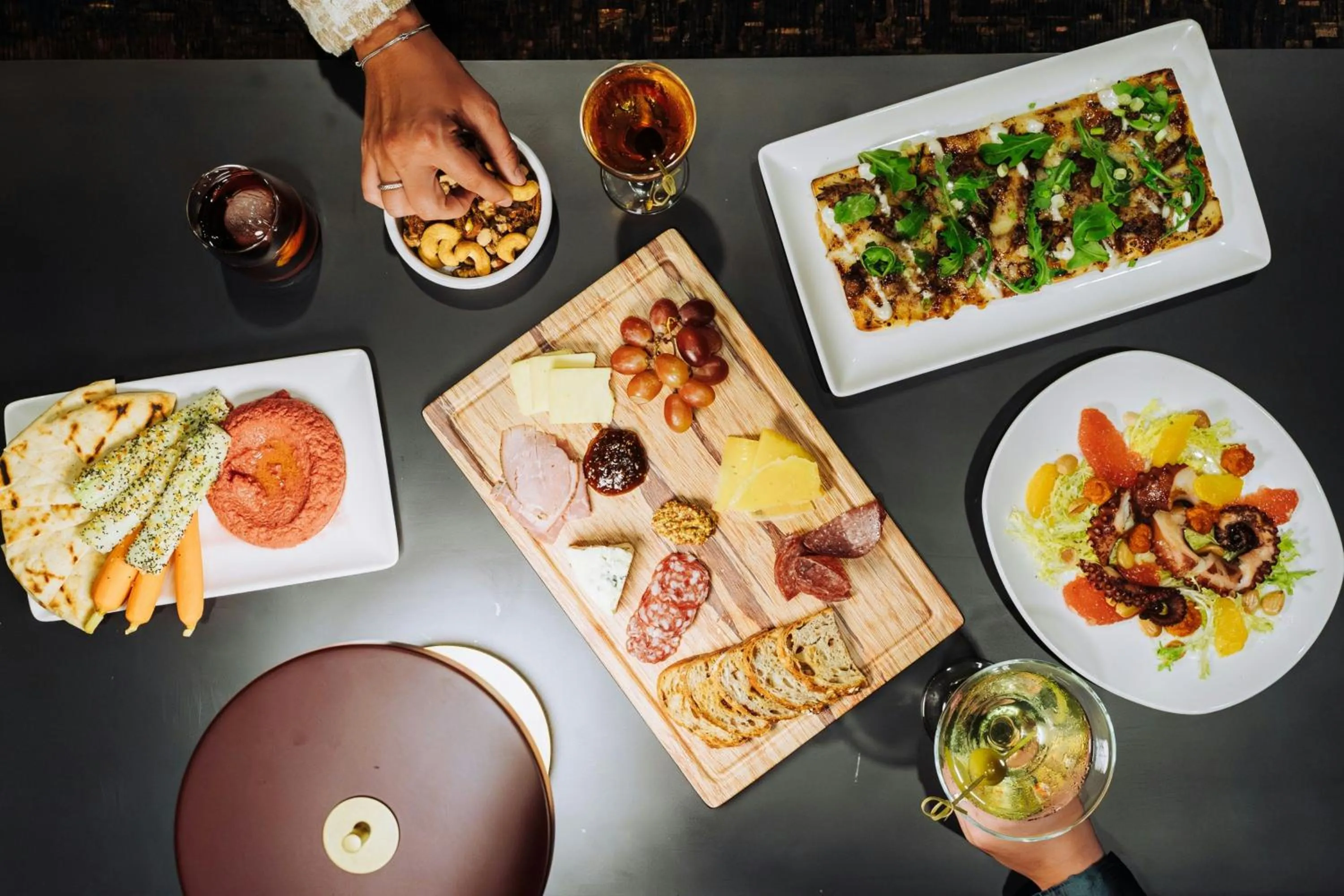 Restaurant/places to eat in Boston Marriott Cambridge