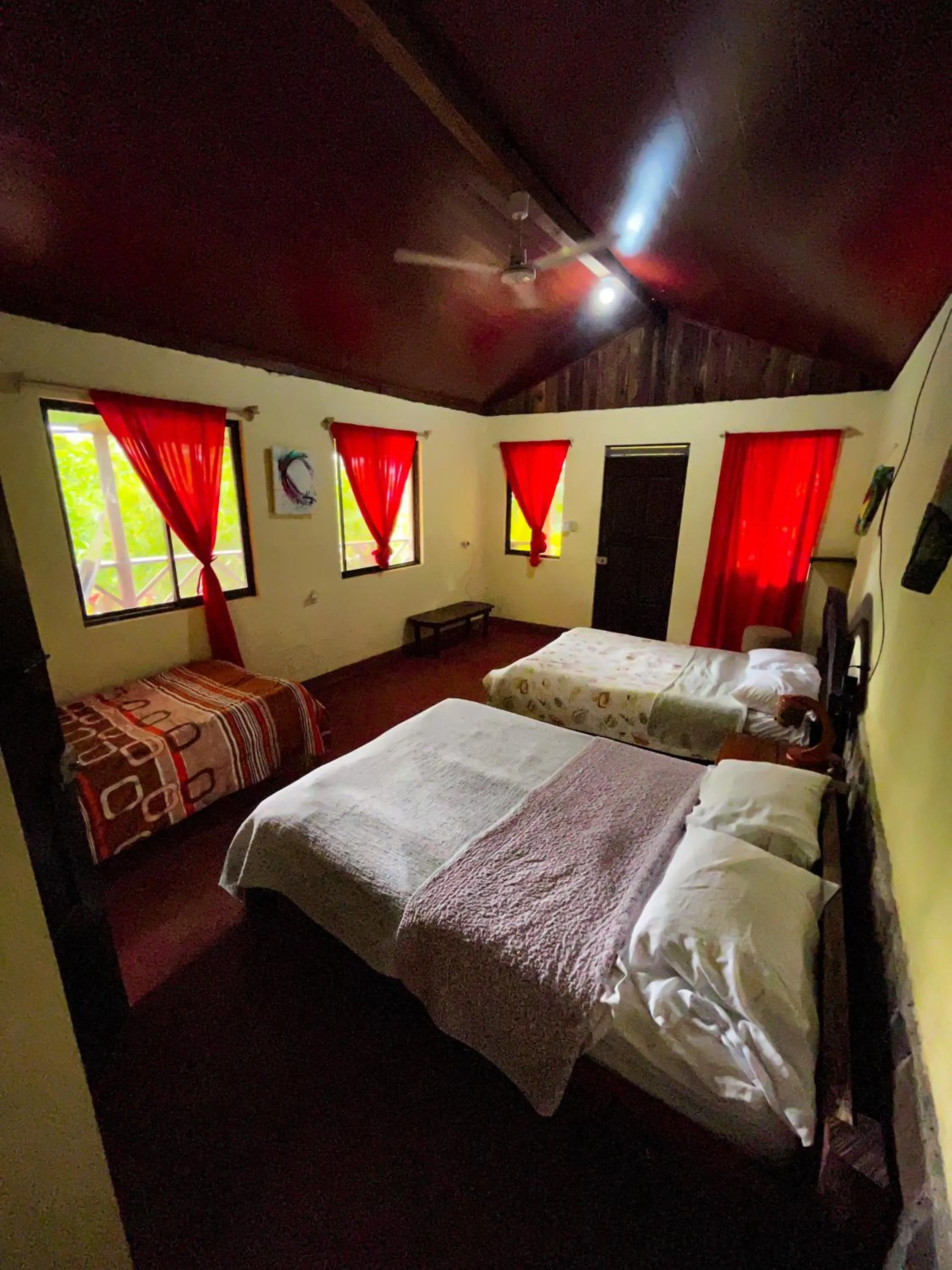 Princesa de la Luna Ecolodge