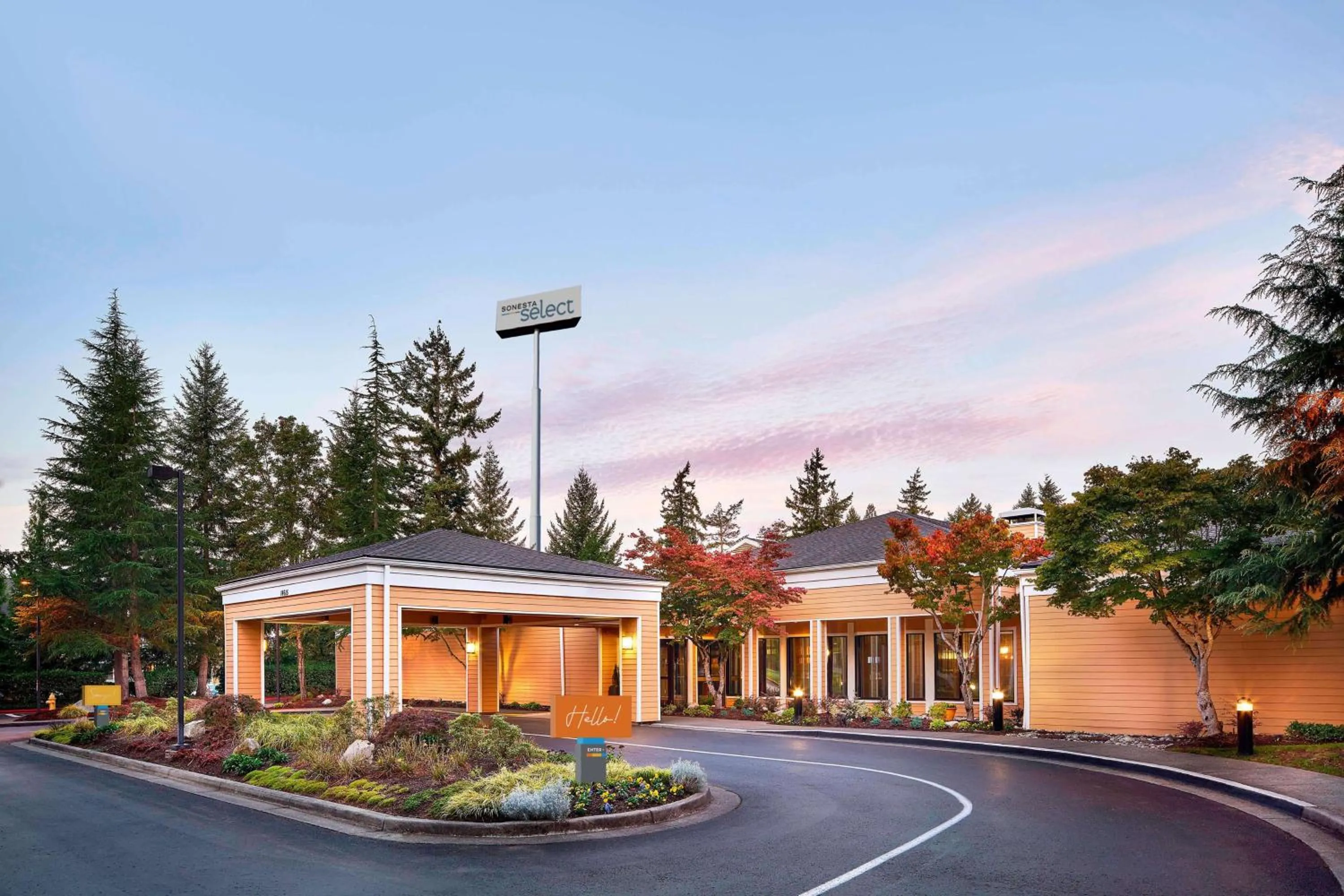 Property building in Sonesta Select Seattle Bellevue Redmond