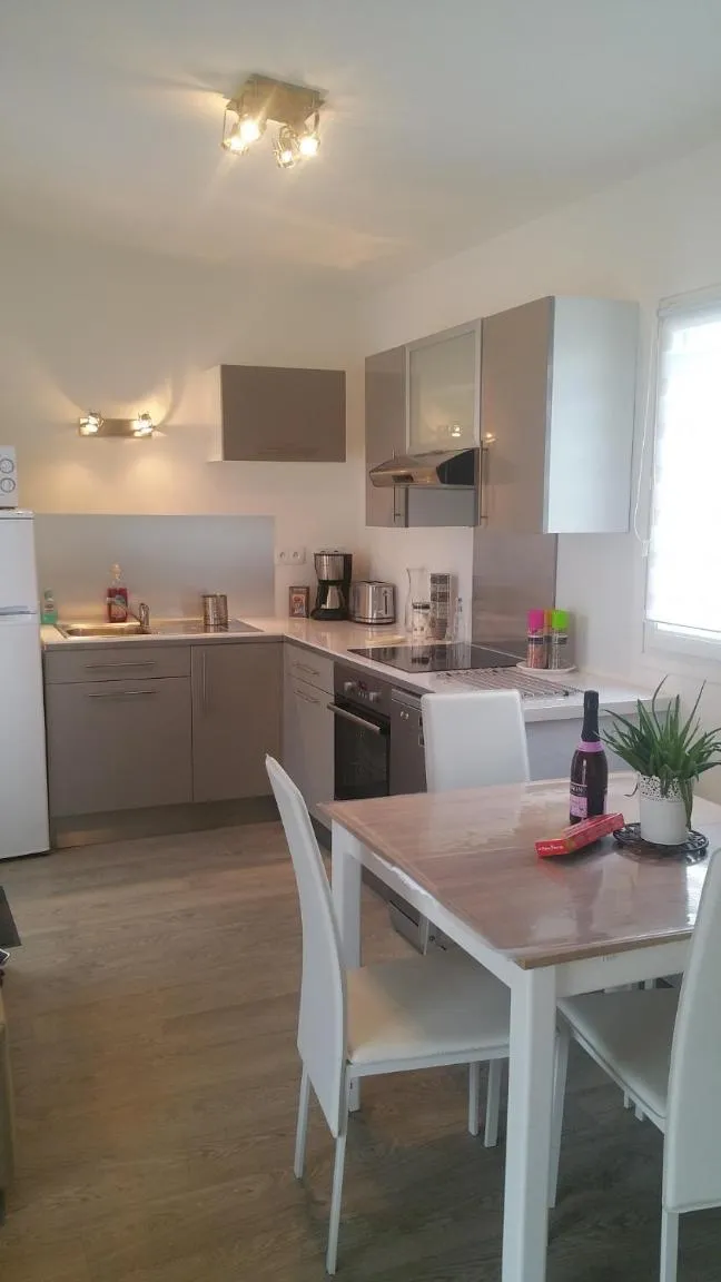 Kitchen or kitchenette in Cottage sword beach