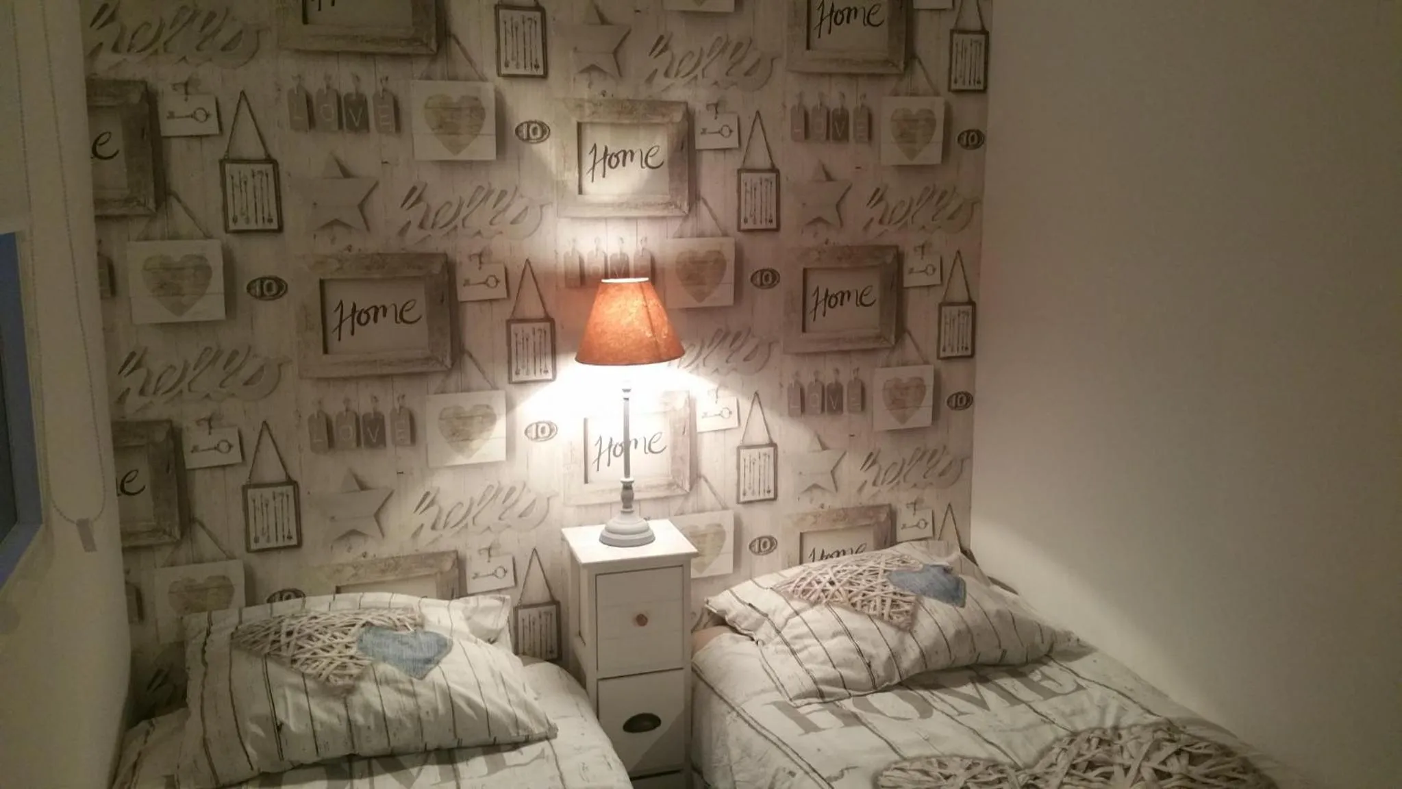 Bed in Cottage sword beach