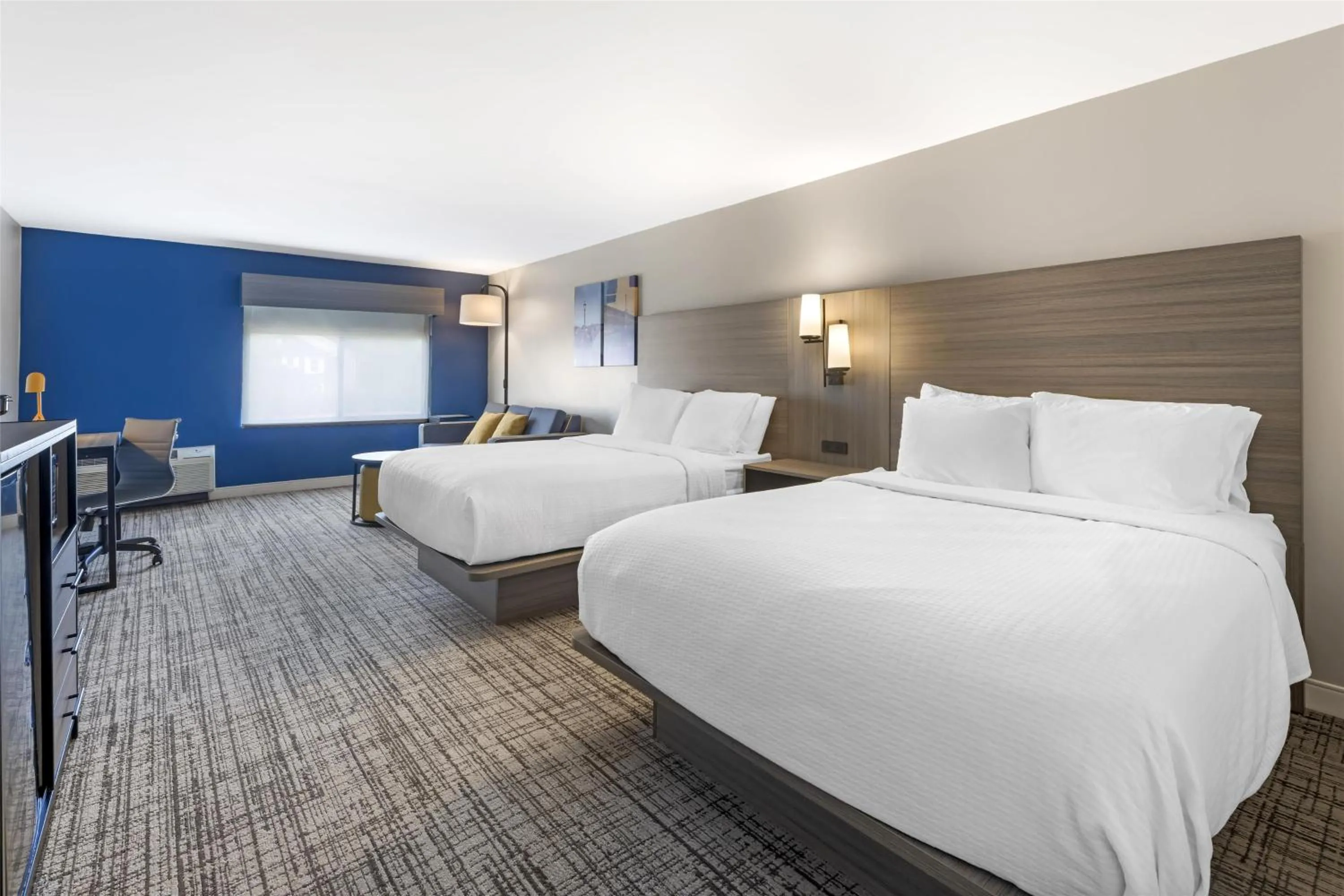 Bedroom, Bed in Best Western Plus Elgin - Chicago