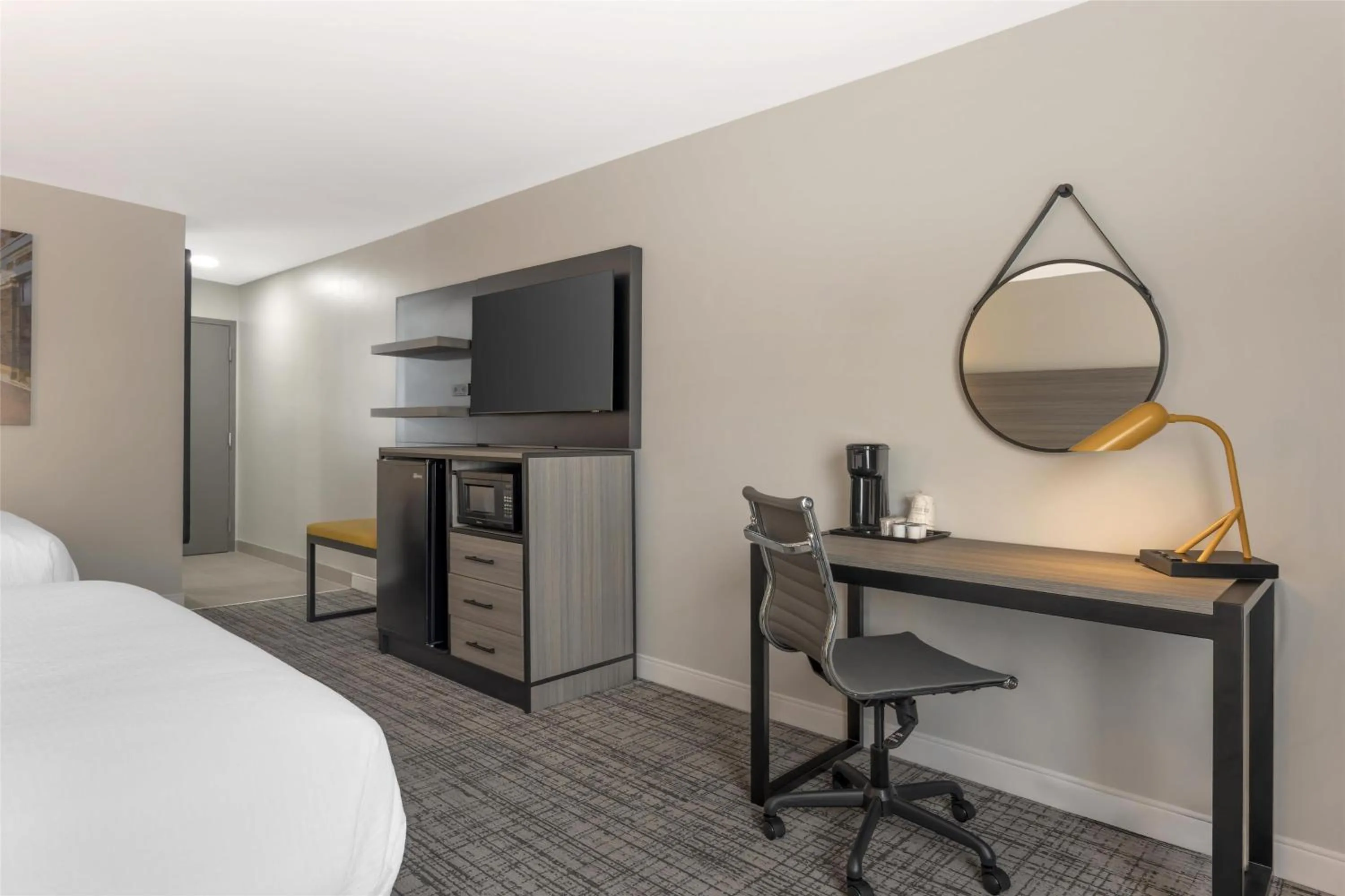 Bedroom, Bed in Best Western Plus Elgin - Chicago