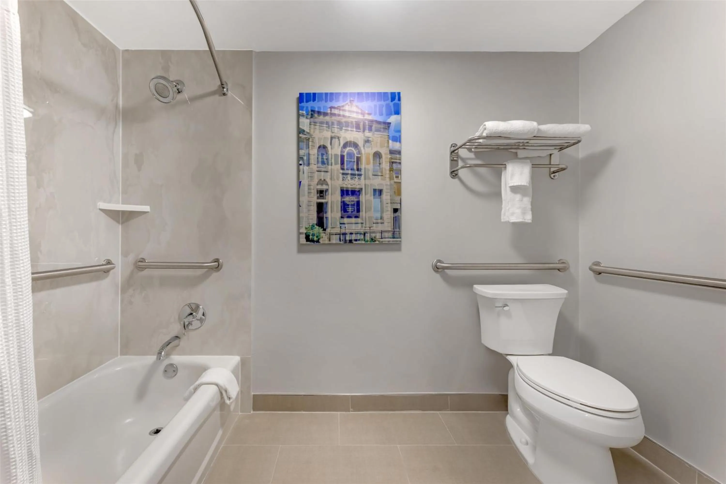 Bathroom in Best Western Plus Elgin - Chicago