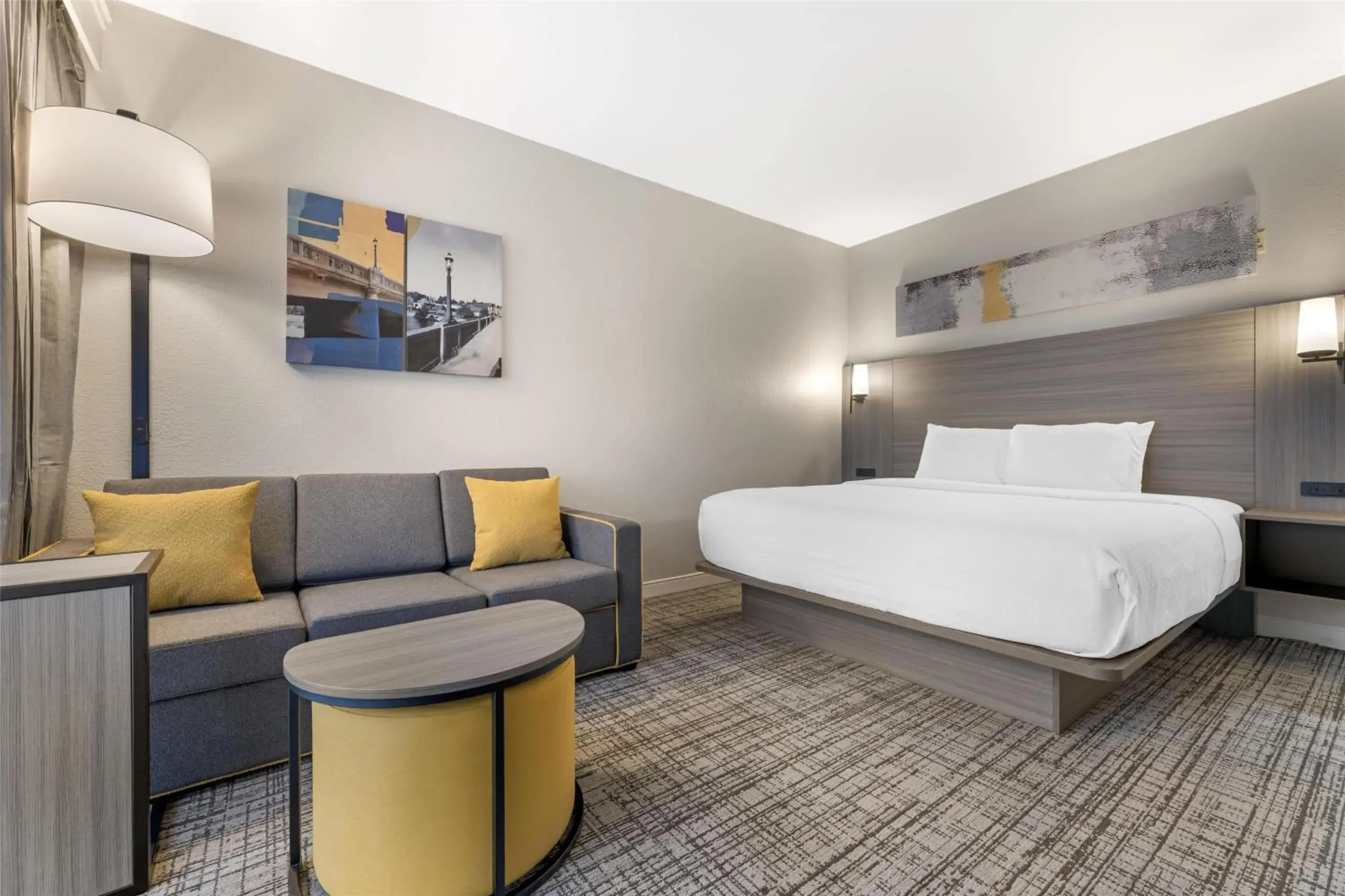 King Room with Sofa Bed and Patio - Non-Smoking in Best Western Plus Elgin - Chicago King Room with Sofa Bed and Patio - Non-Smoking in Best Western Plus Elgin - Chicago