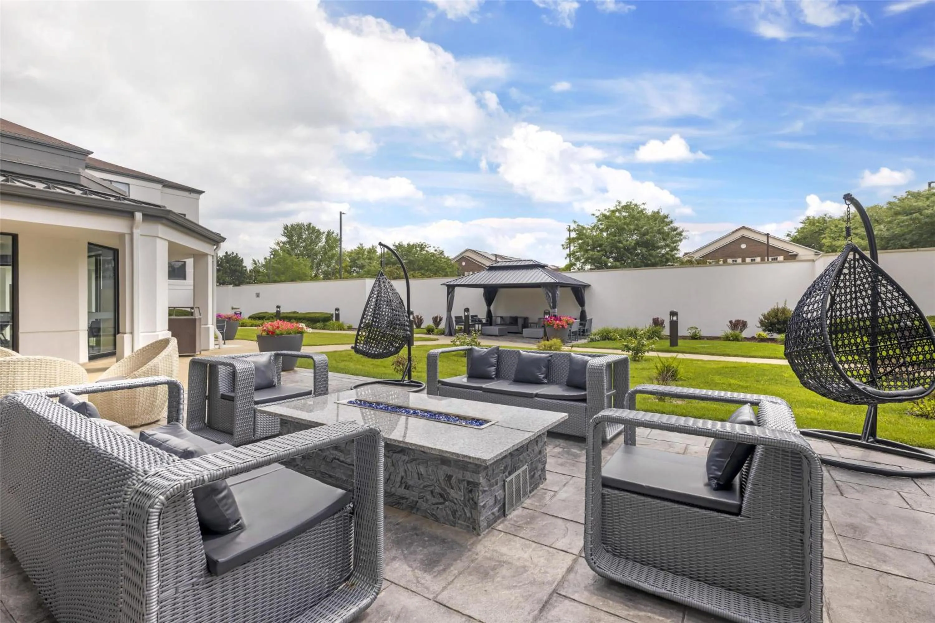 Property building in Best Western Plus Elgin - Chicago