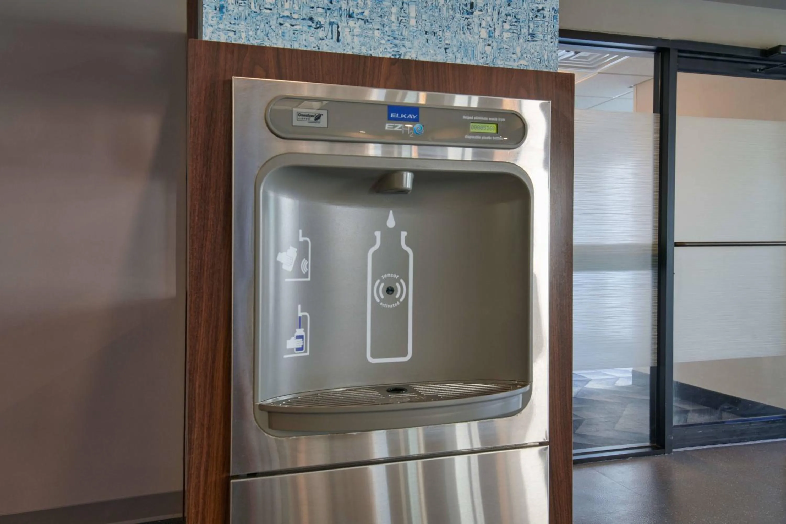 Area and facilities in Courtyard Chicago Lincolnshire