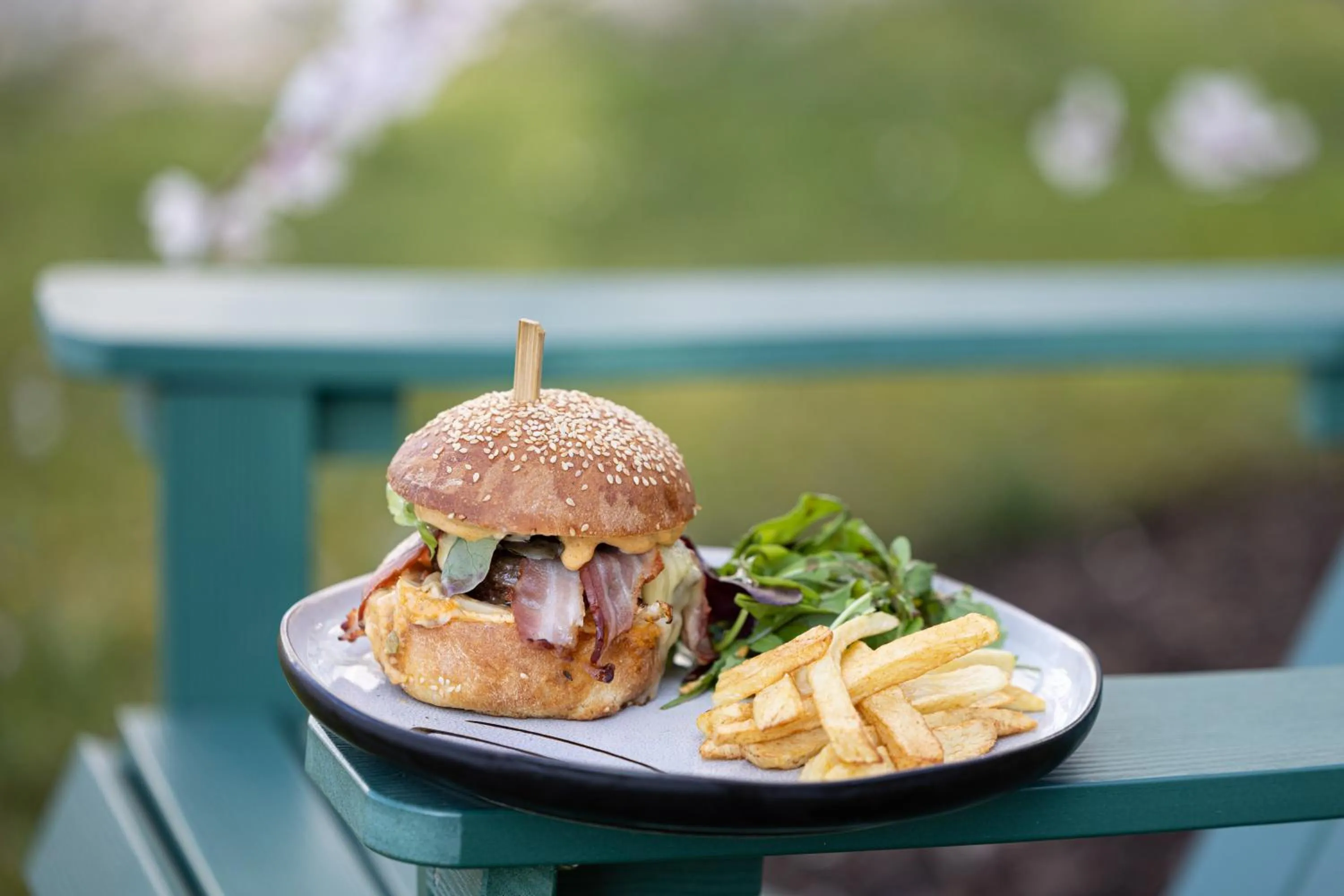 Restaurant/places to eat in Le Domaine (Swiss Lodge)