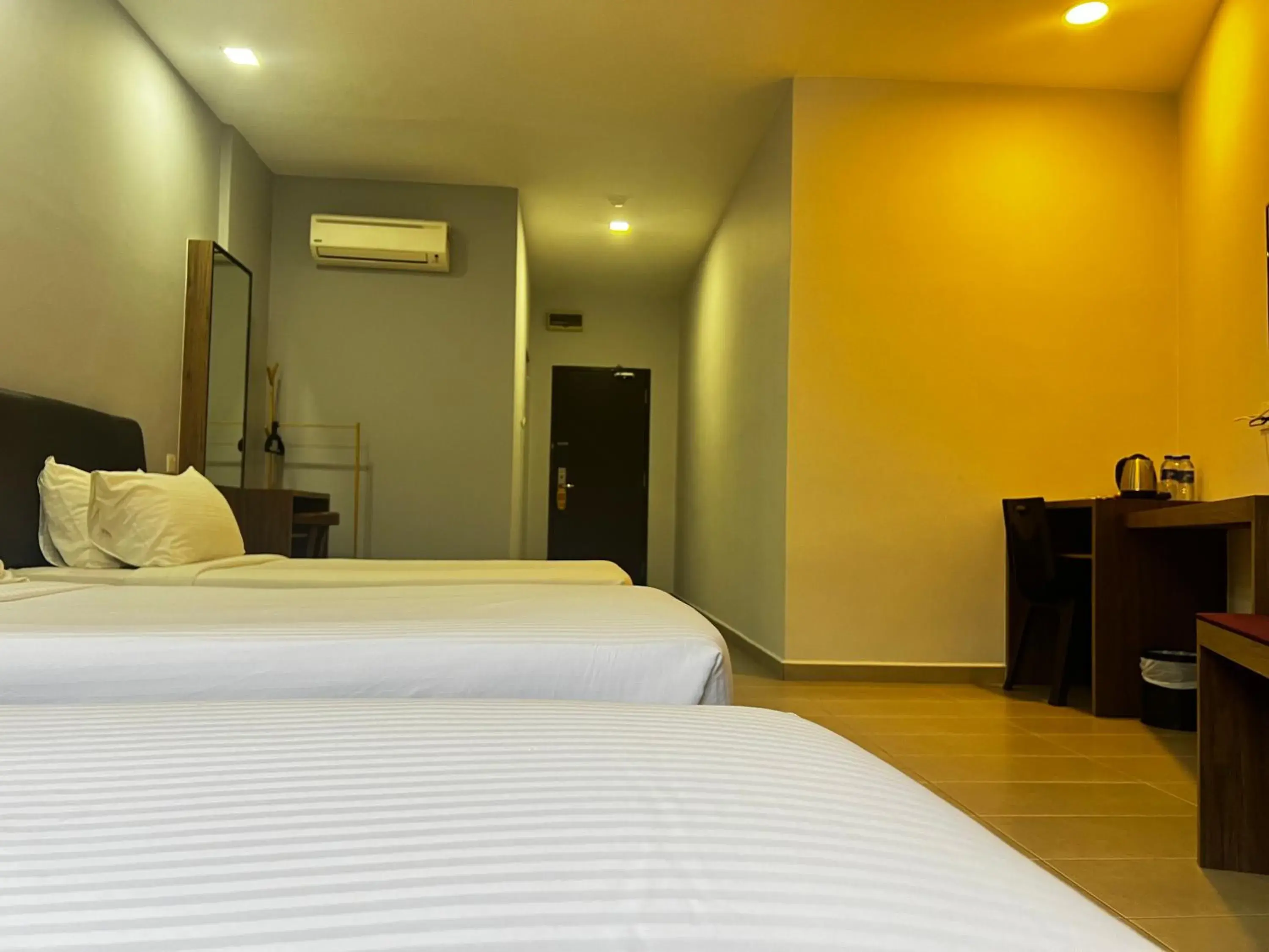 Deluxe Triple Room in SiN LiEN HOTEL Deluxe Triple Room in SiN LiEN HOTEL