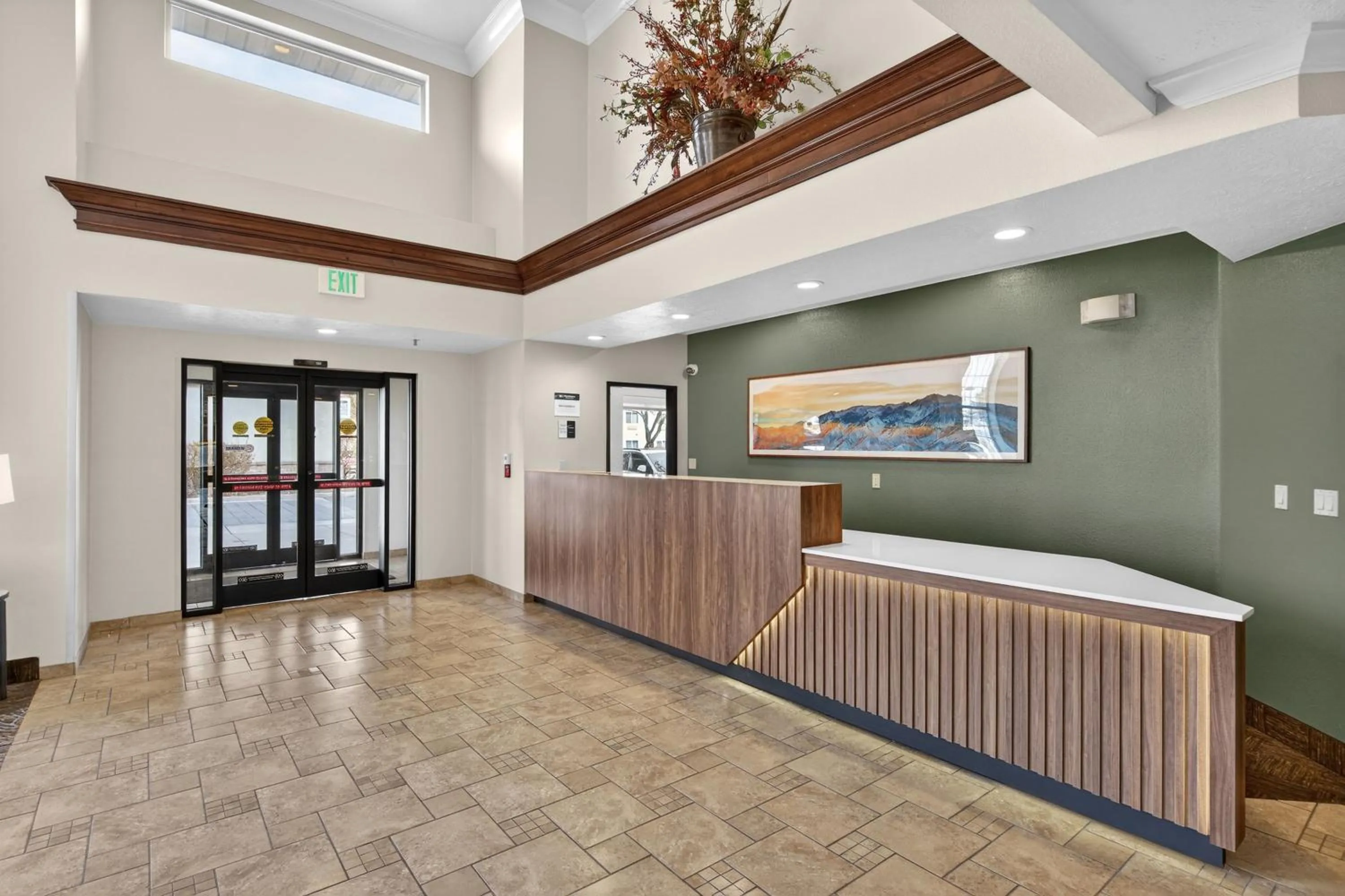 Lobby or reception, Bed in Best Western Timpanogos Inn