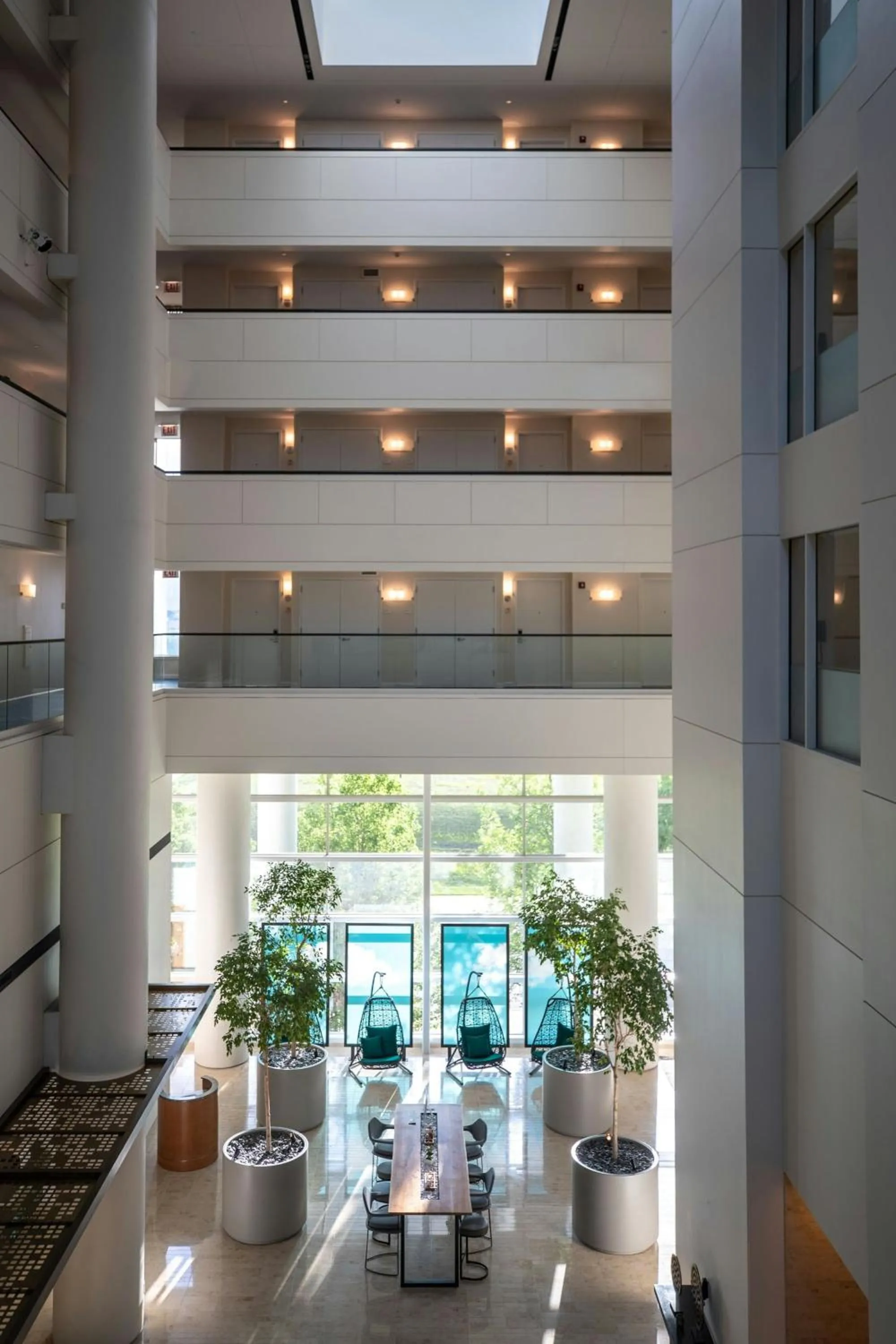 Lobby or reception in Renaissance Schaumburg Convention Center Hotel