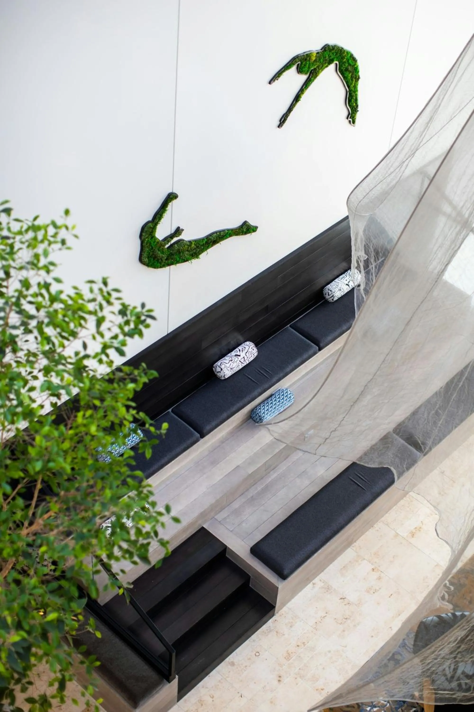 Lobby or reception in Renaissance Schaumburg Convention Center Hotel