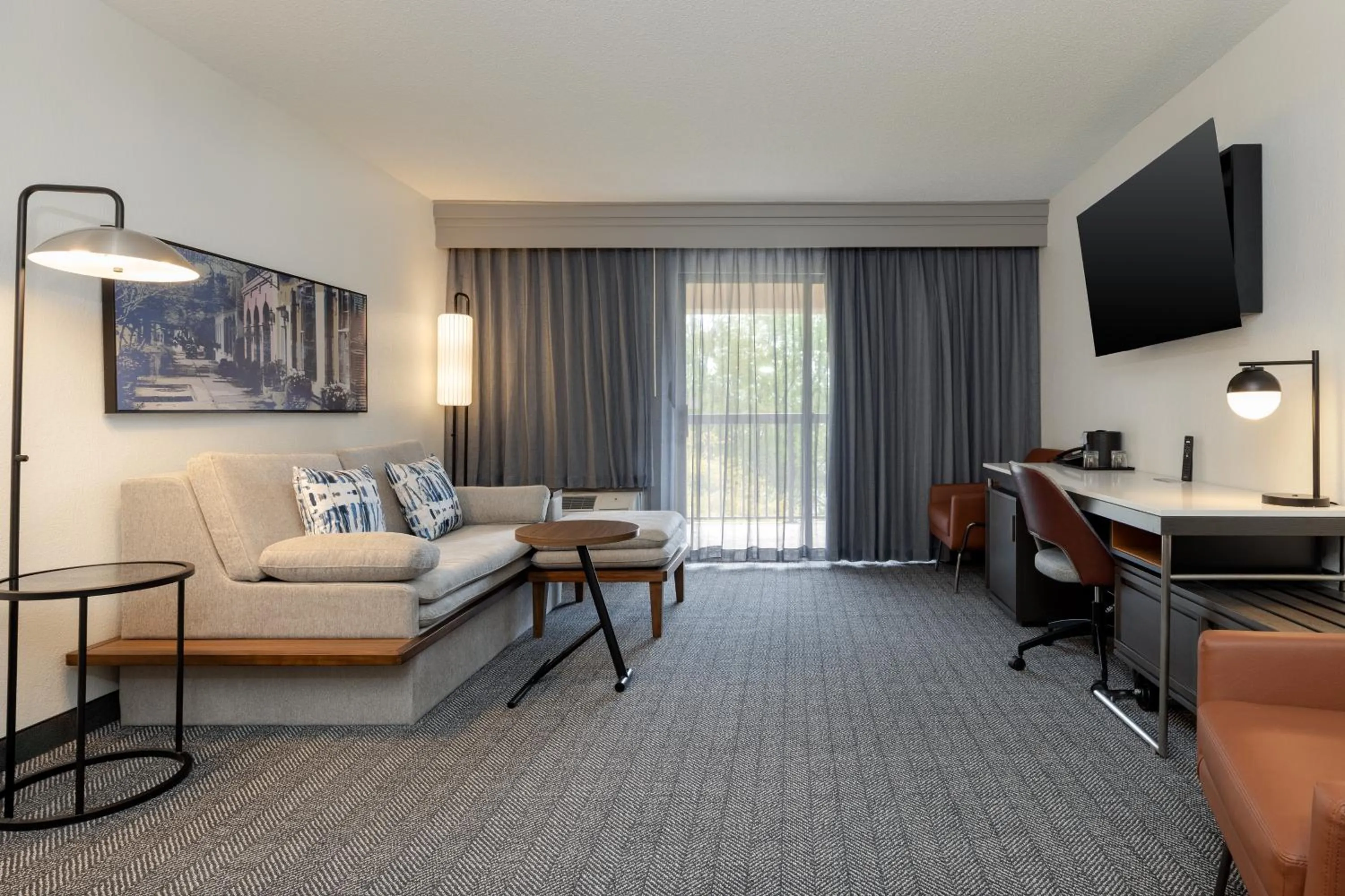 Seating area, Bed in Courtyard by Marriott North Charleston Airport Coliseum