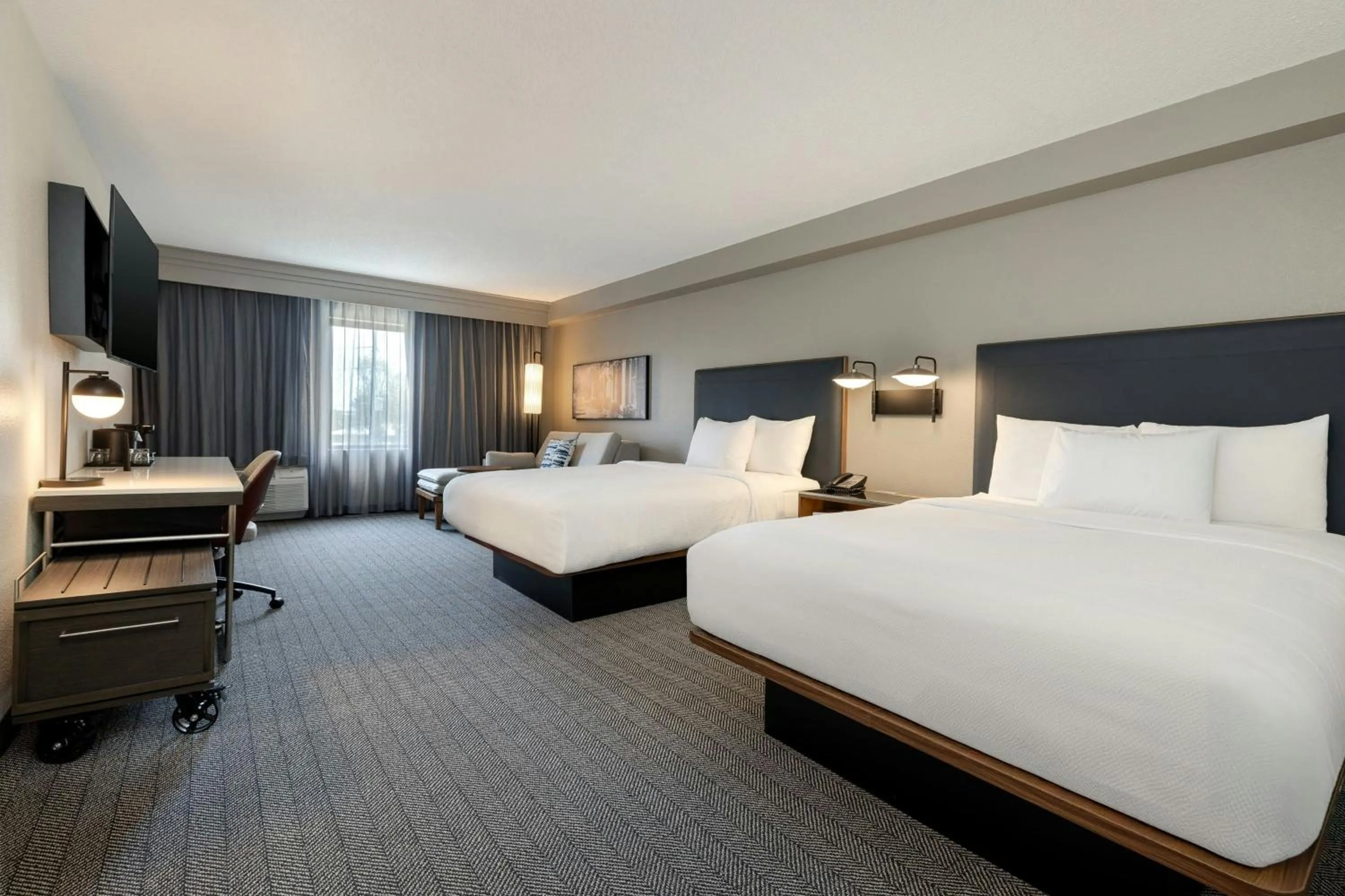 Photo of the whole room, Bed in Courtyard by Marriott North Charleston Airport Coliseum
