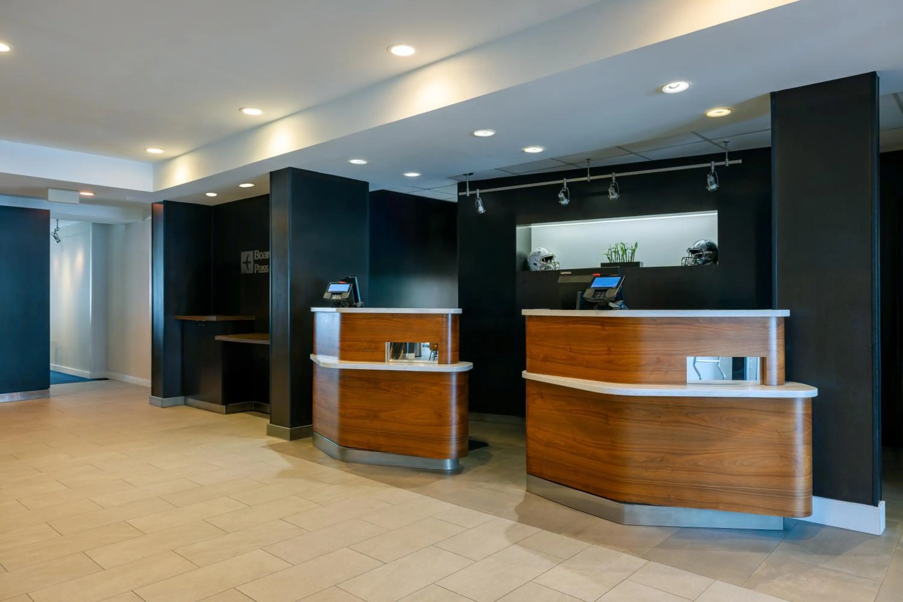 Lobby or reception in Courtyard by Marriott North Charleston Airport Coliseum