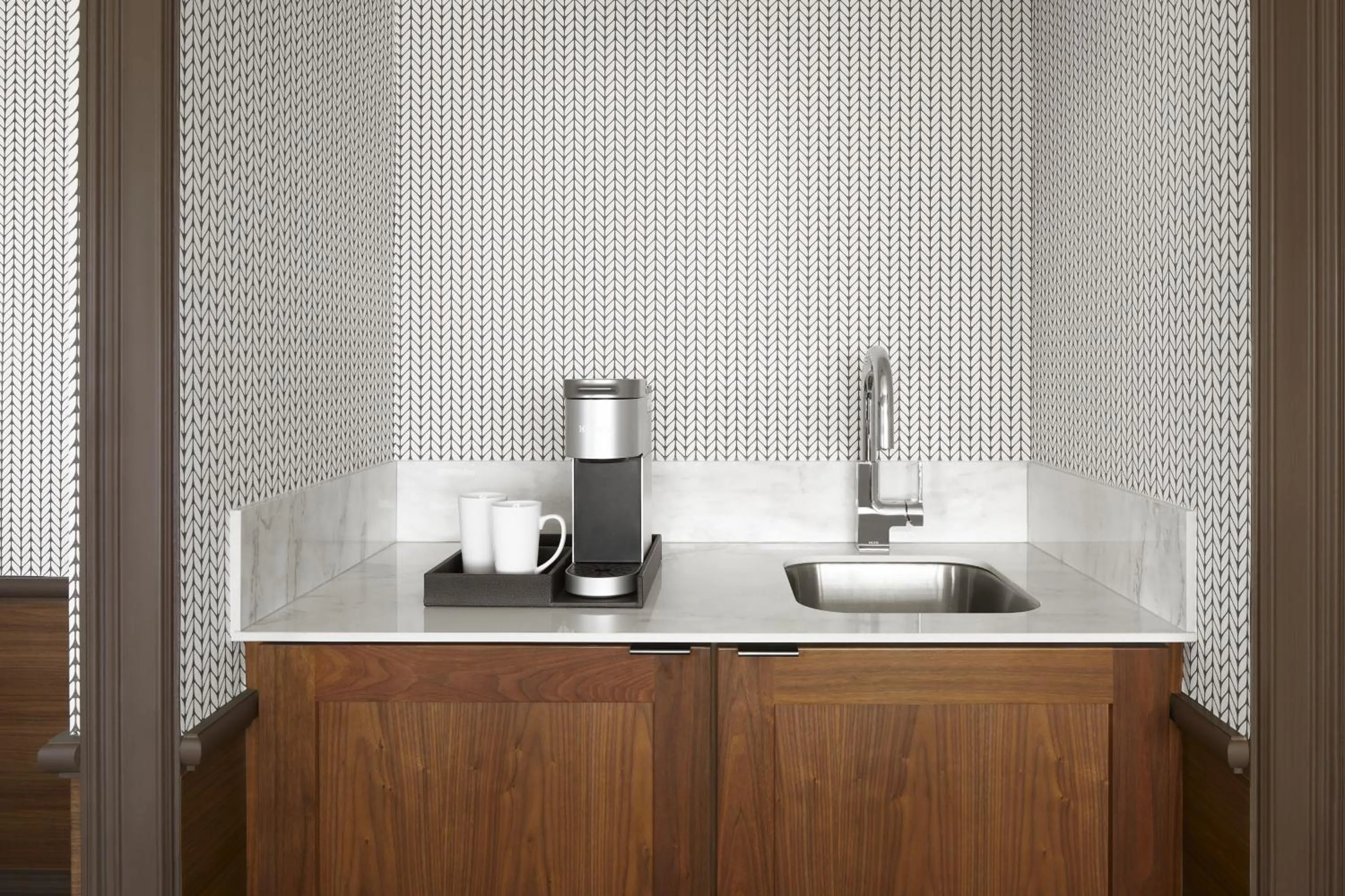 Lounge or bar in Hotel Cleveland Autograph Collection