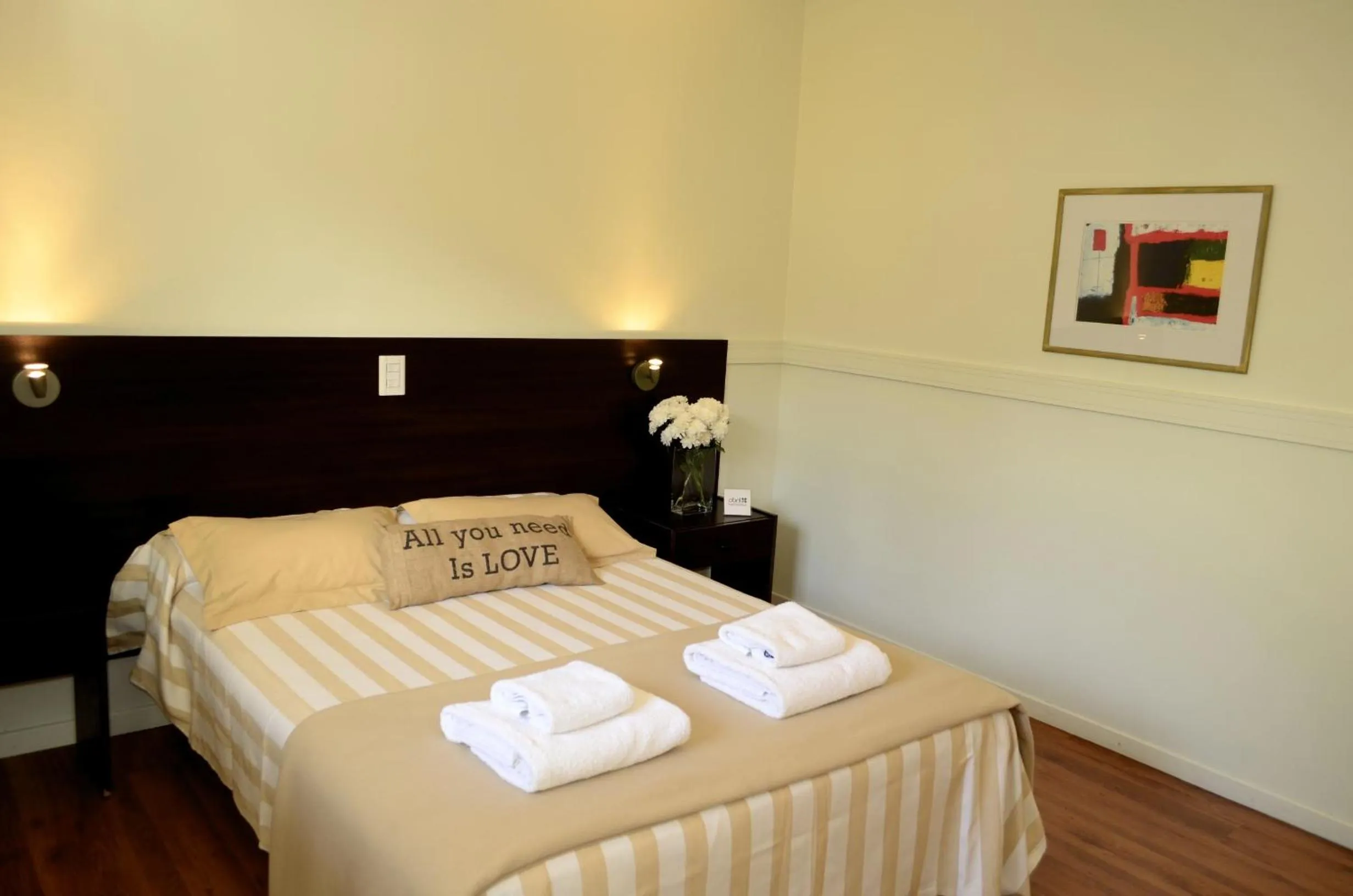 Bedroom, Bed in Abril Hotel Boutique