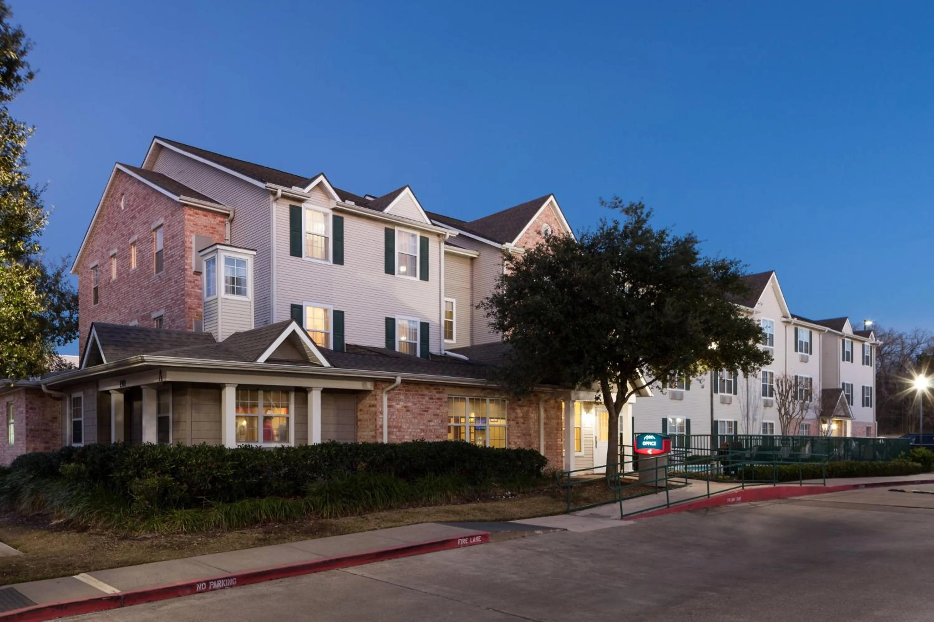 Property building in TownePlace Suites by Marriott College Station