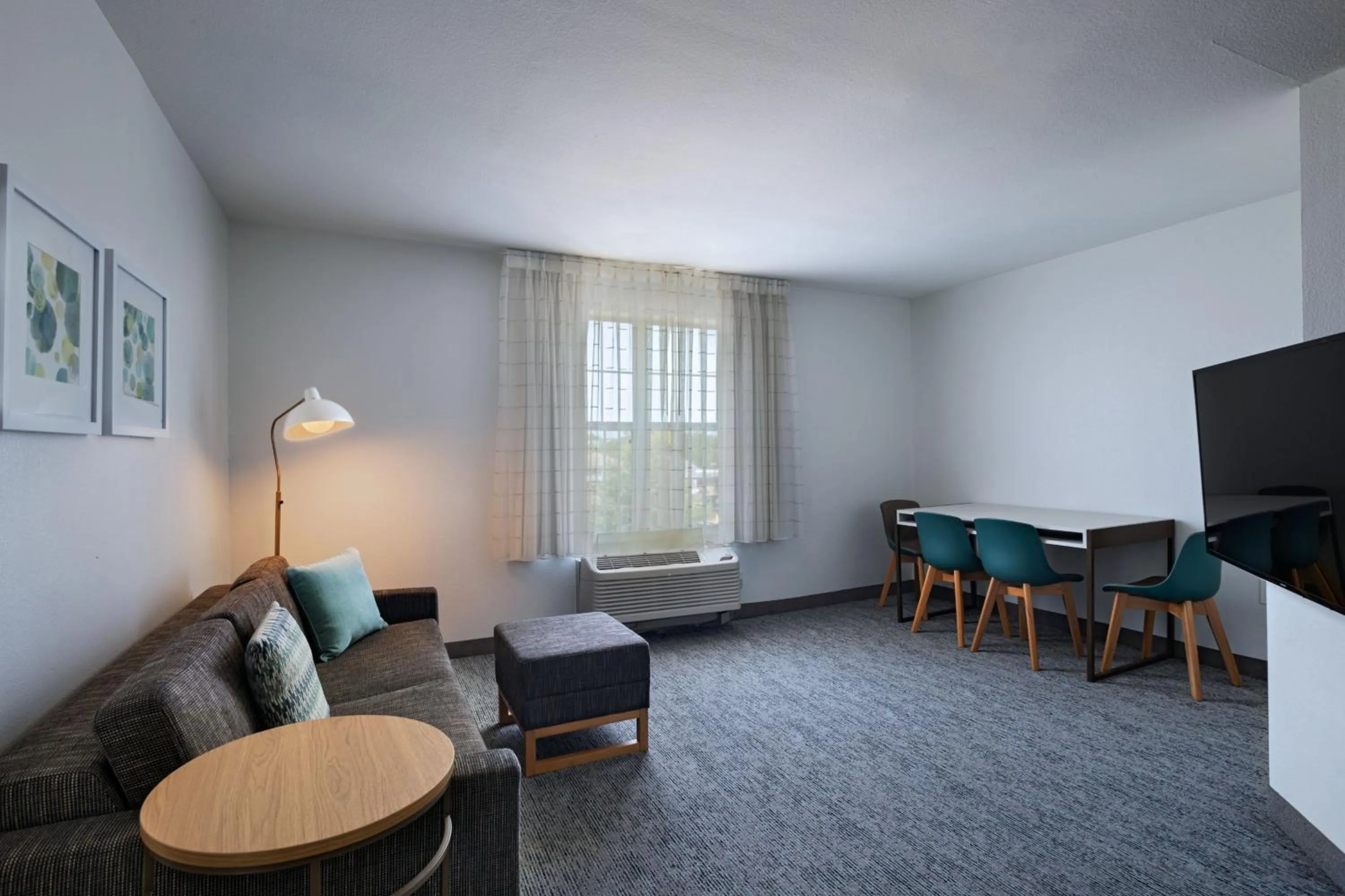 Living room in TownePlace Suites by Marriott College Station