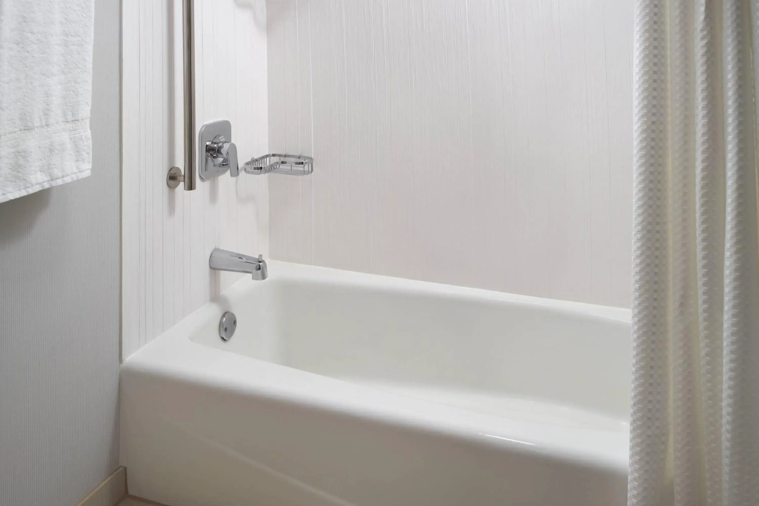 Queen Room with Two Queen Beds - Hearing Accessible in Courtyard Charlotte SouthPark Queen Room with Two Queen Beds - Hearing Accessible in Courtyard Charlotte SouthPark