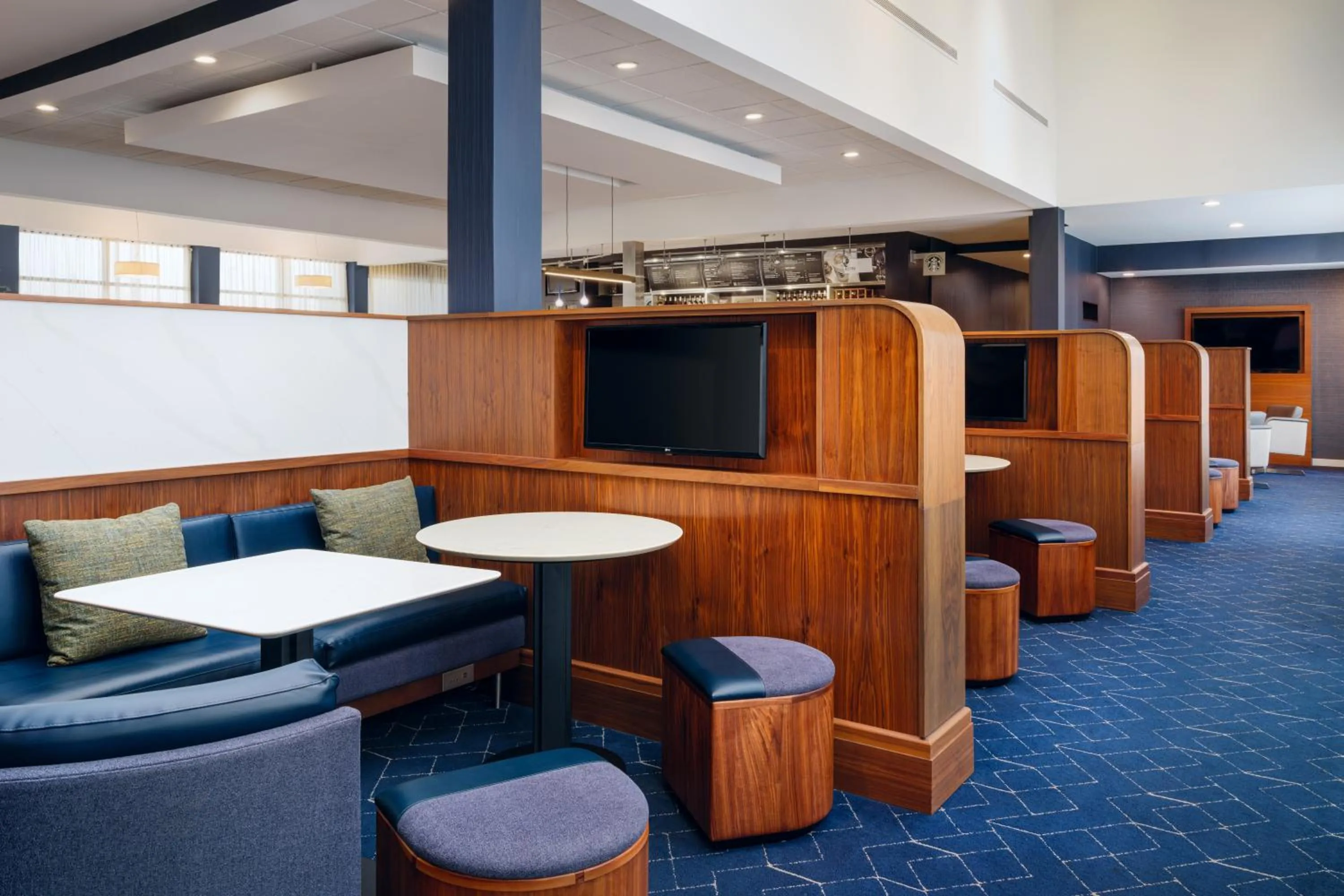 Lobby or reception in Courtyard Columbus Worthington