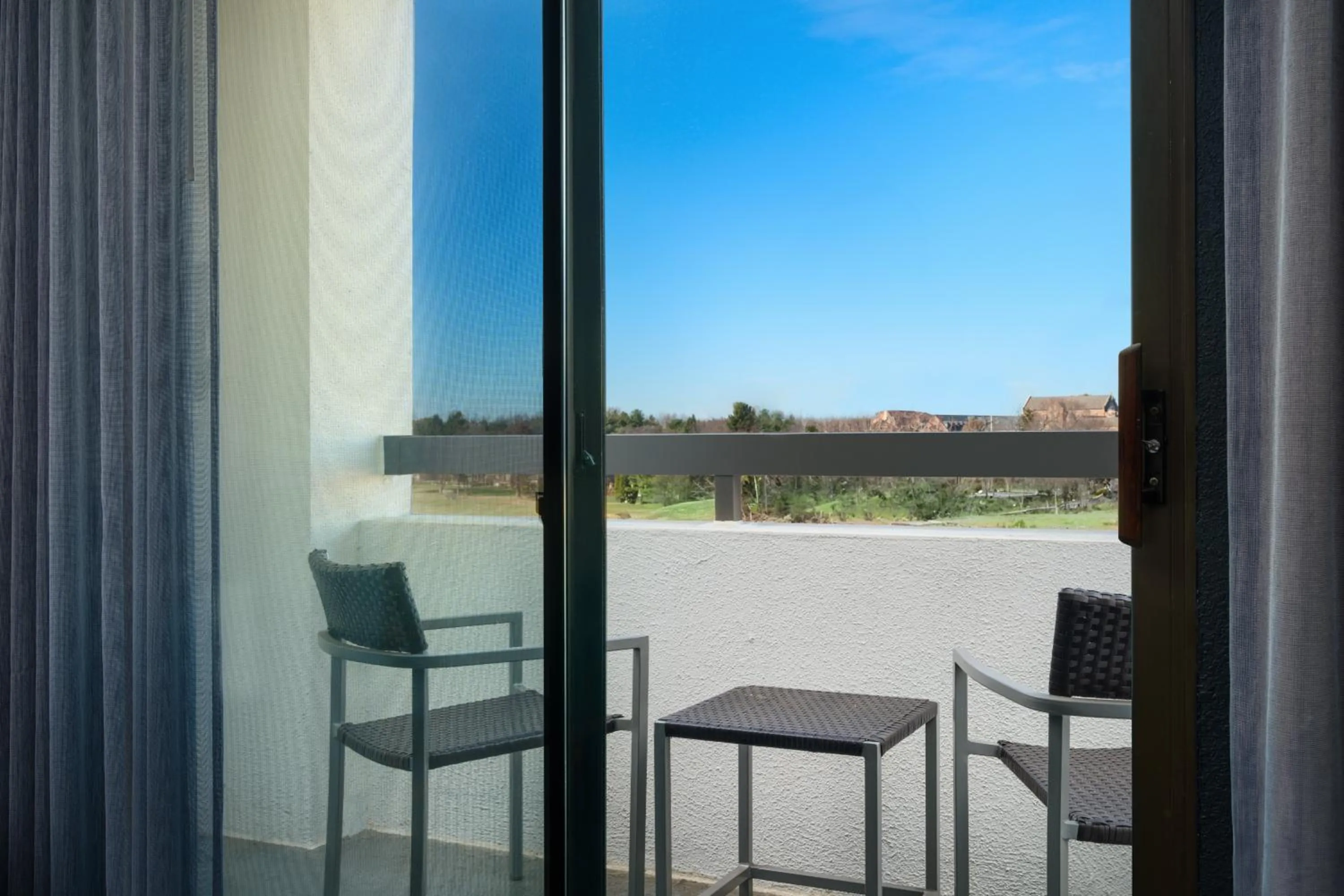 Balcony/Terrace in Courtyard Columbus Worthington