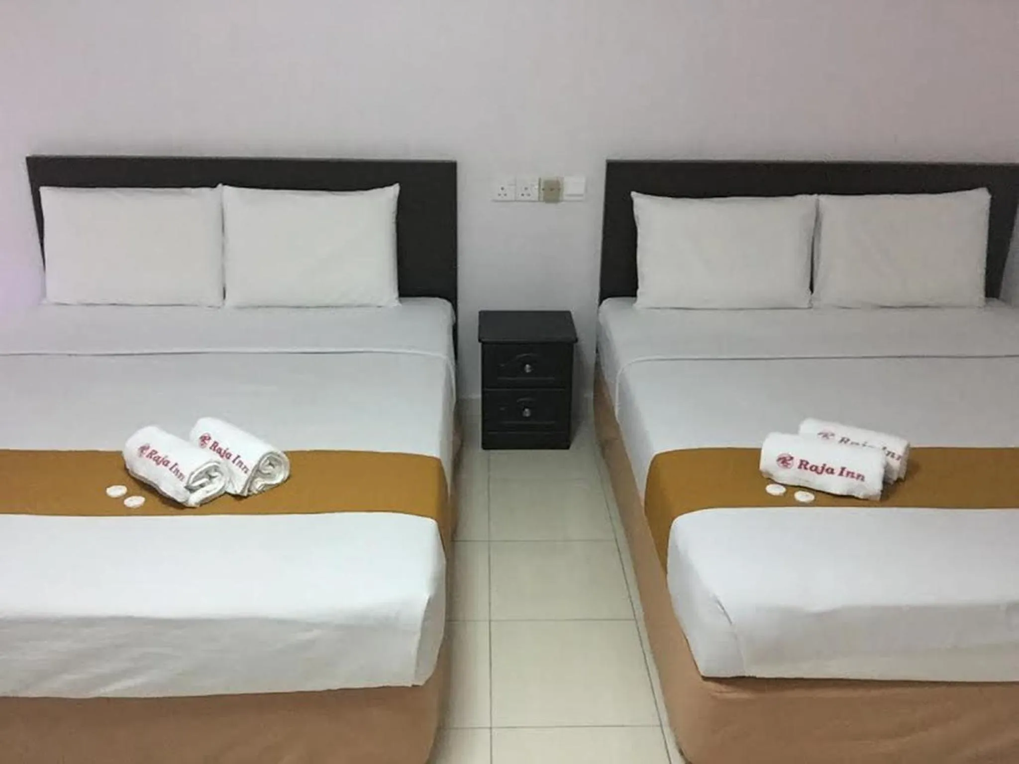 Bed in Raja Inn