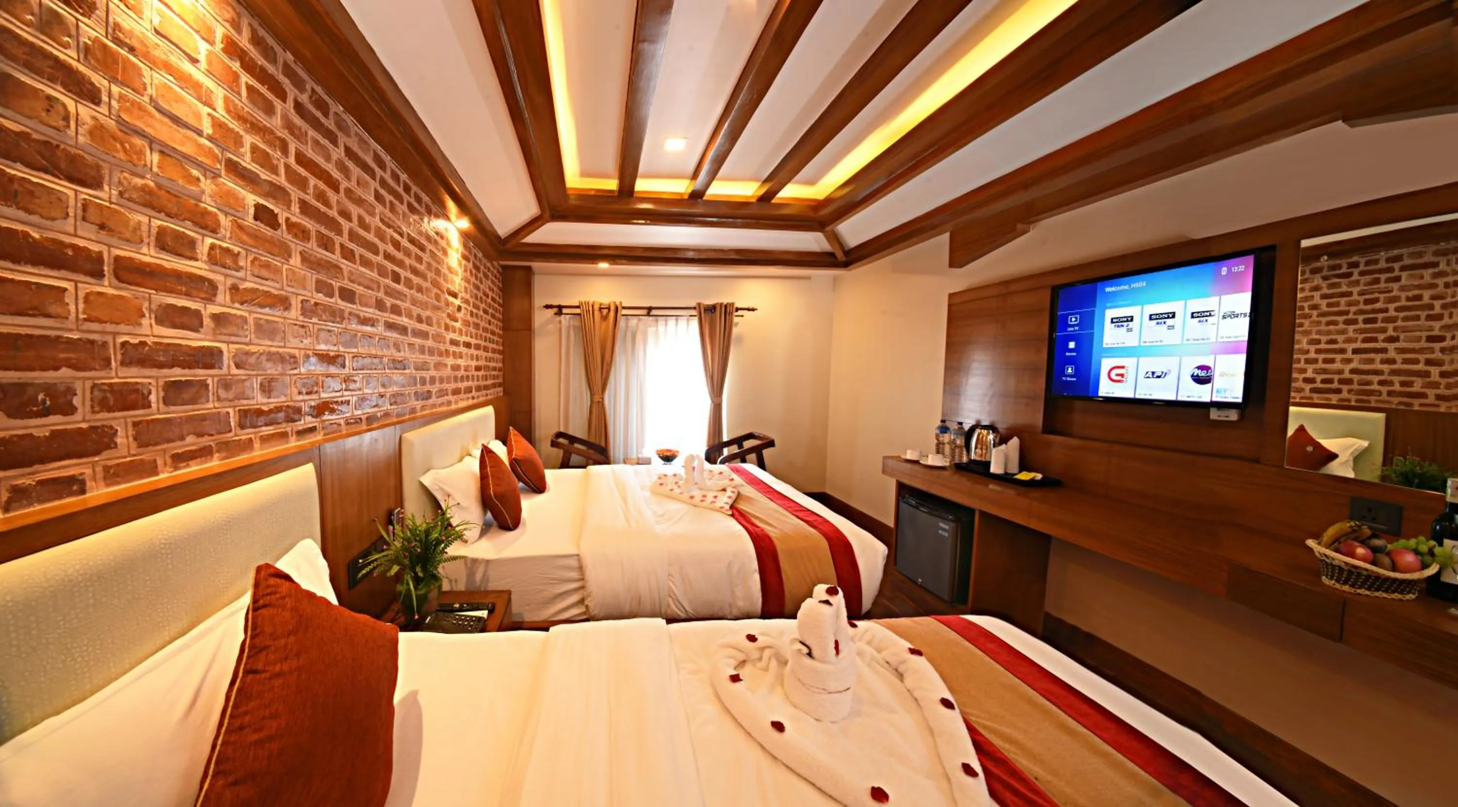 Photo of the whole room, Bed in Hotel Thamel Park