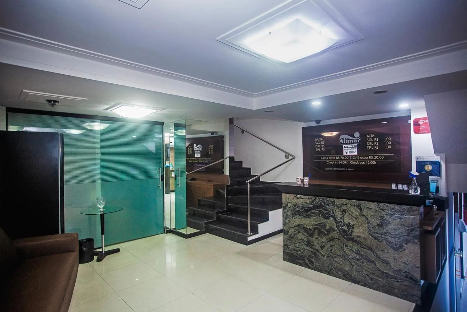 Lobby or reception in Alimar Hotel
