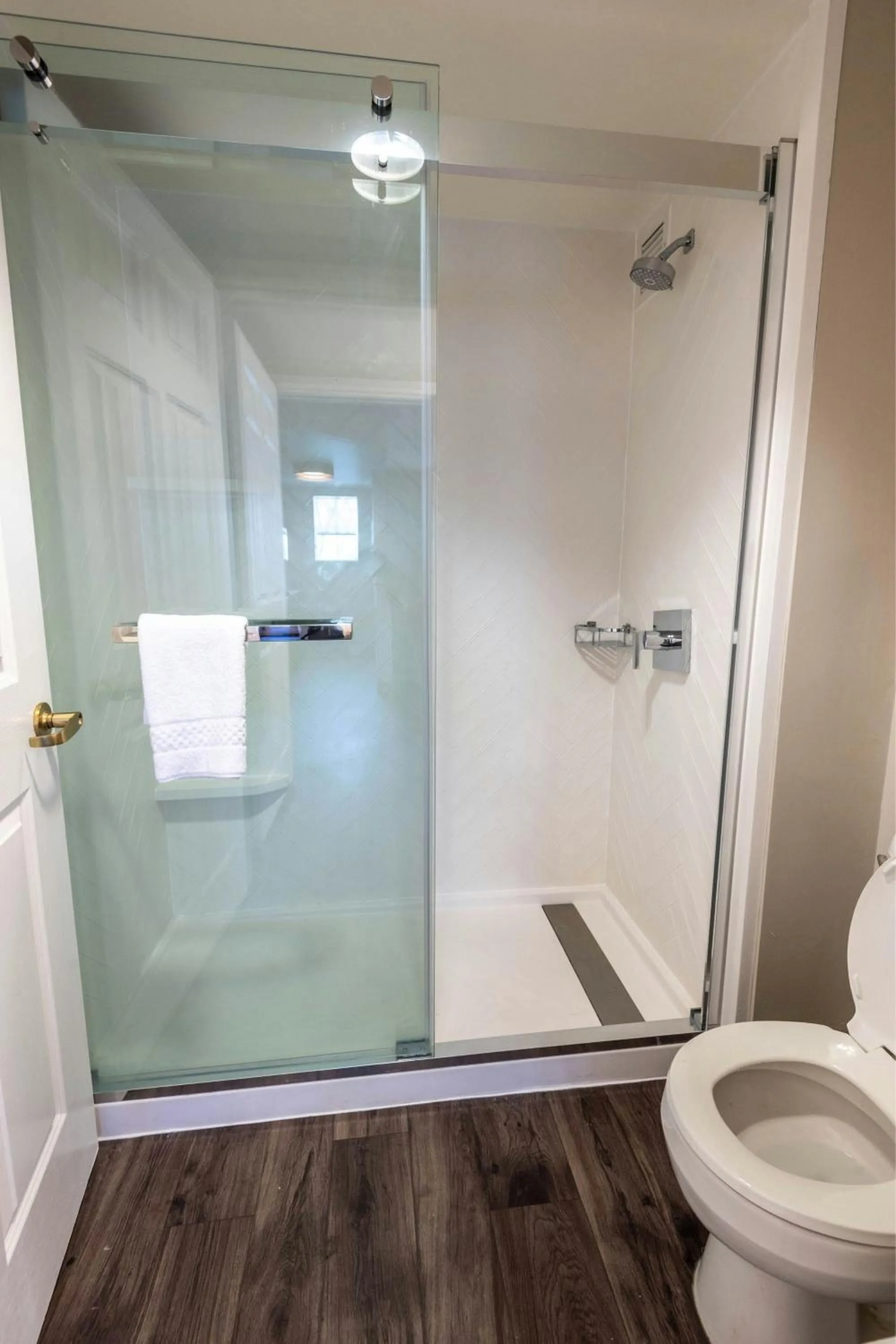 Bathroom in TownePlace Suites Columbus Airport Gahanna