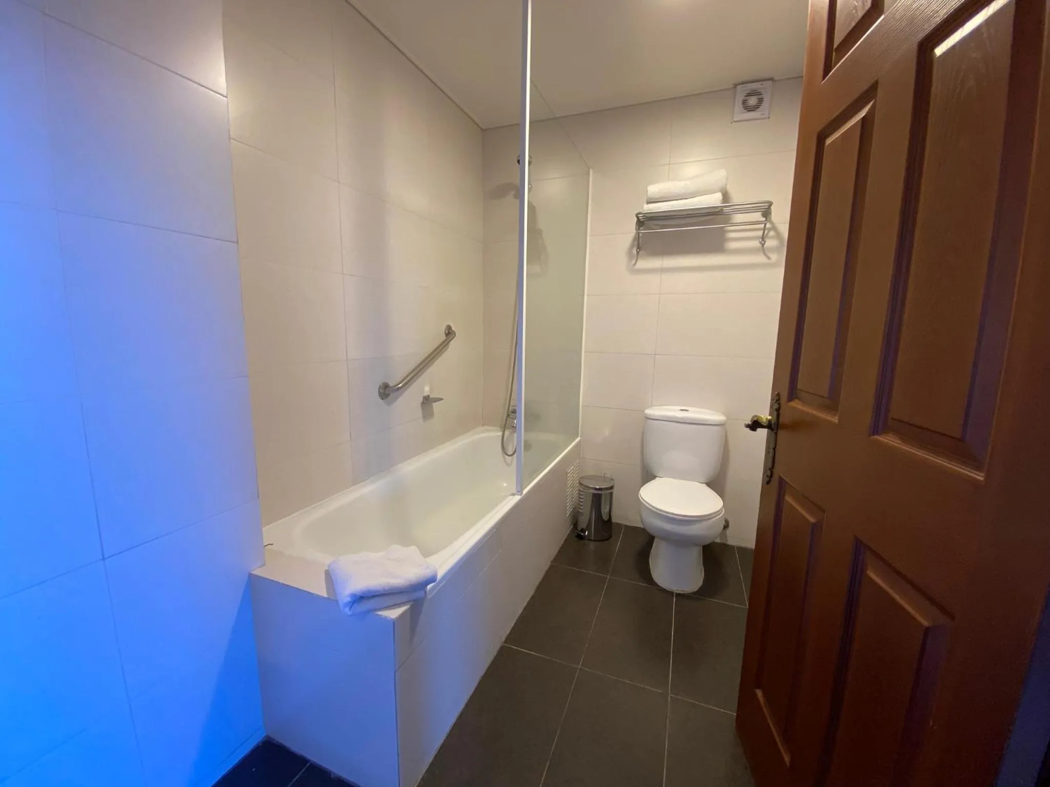 Toilet in Casa Molino Hotel Boutique & Restaurant Puerto Varas