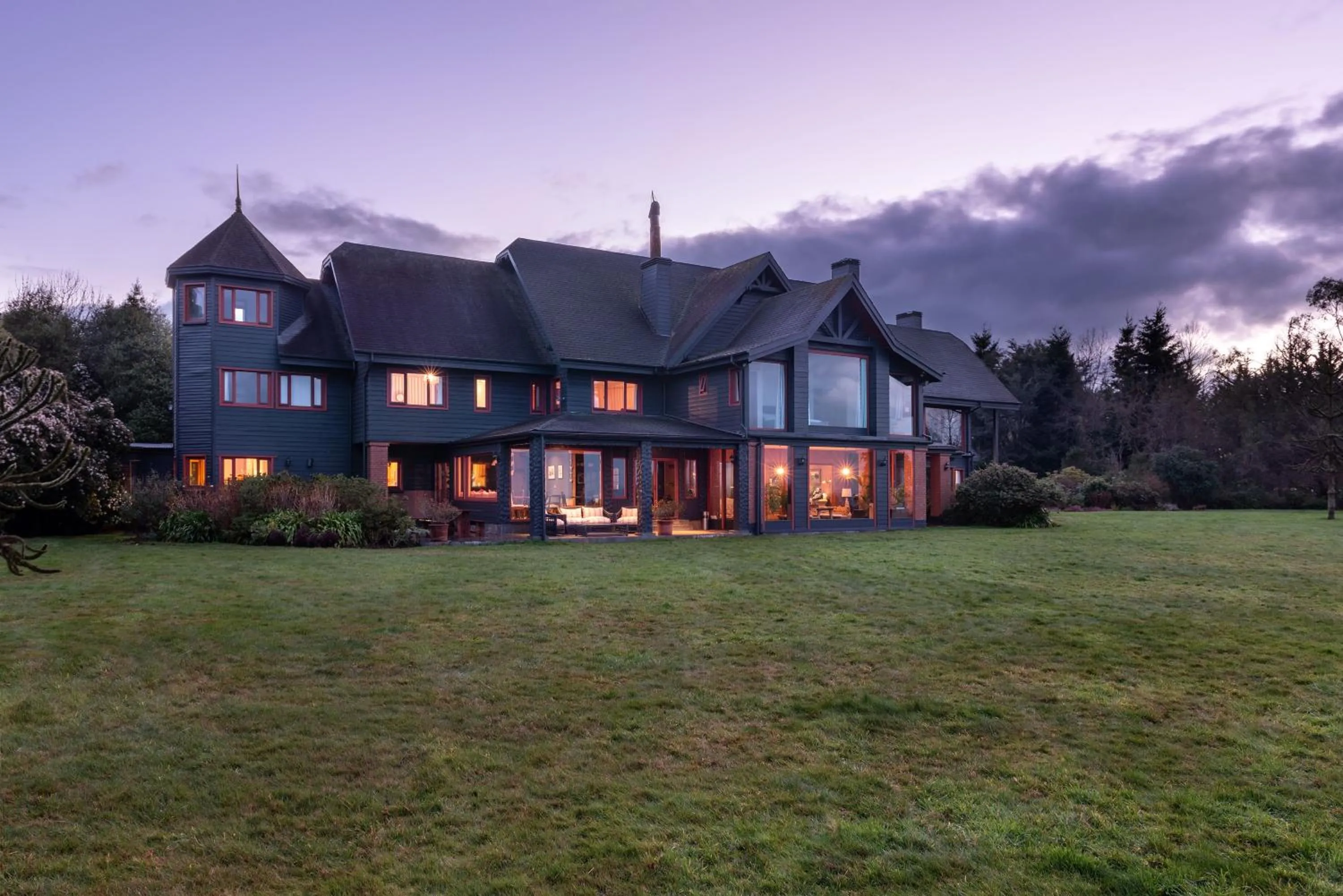 Property building in Casa Molino Hotel Boutique & Restaurant Puerto Varas