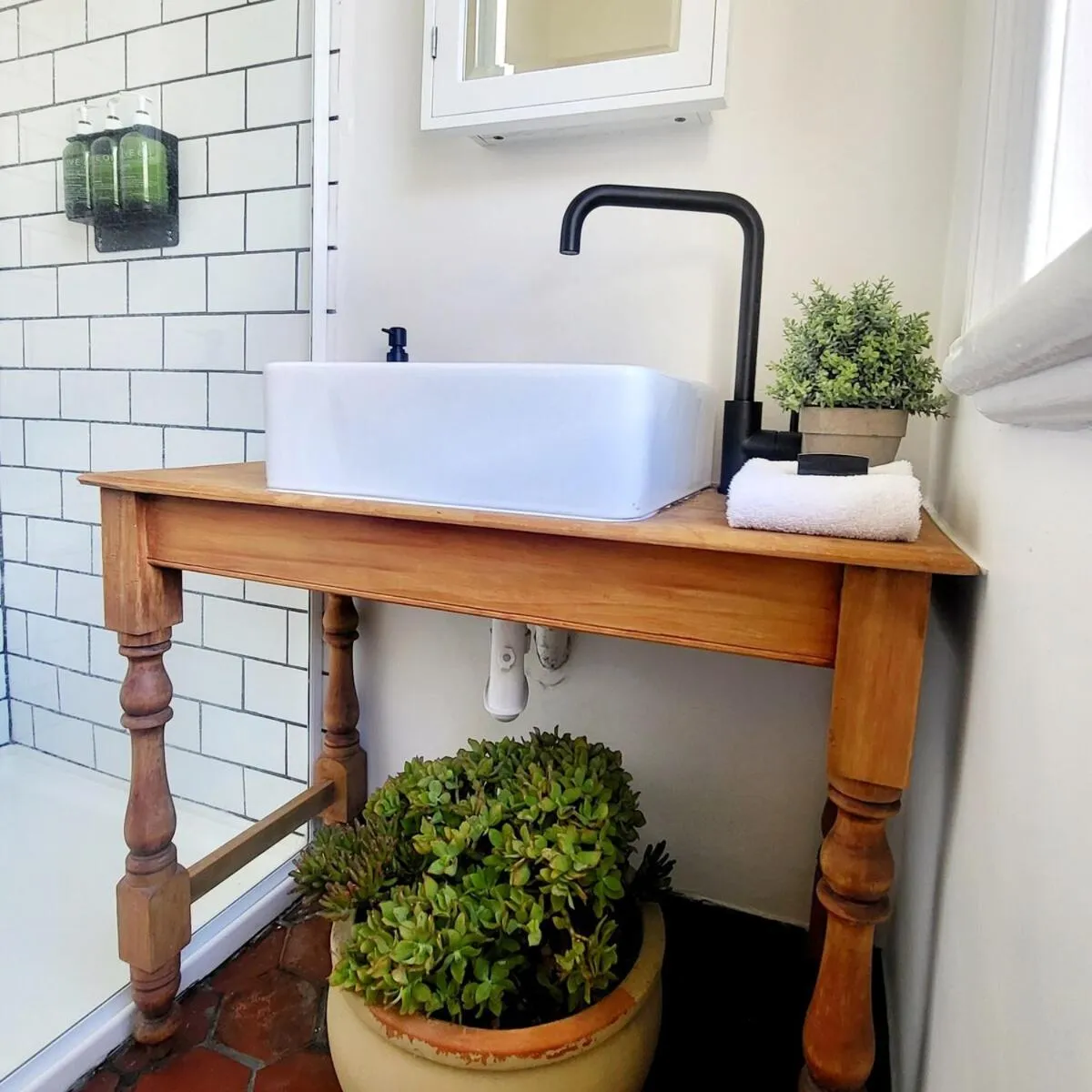 Bathroom in Annesley House