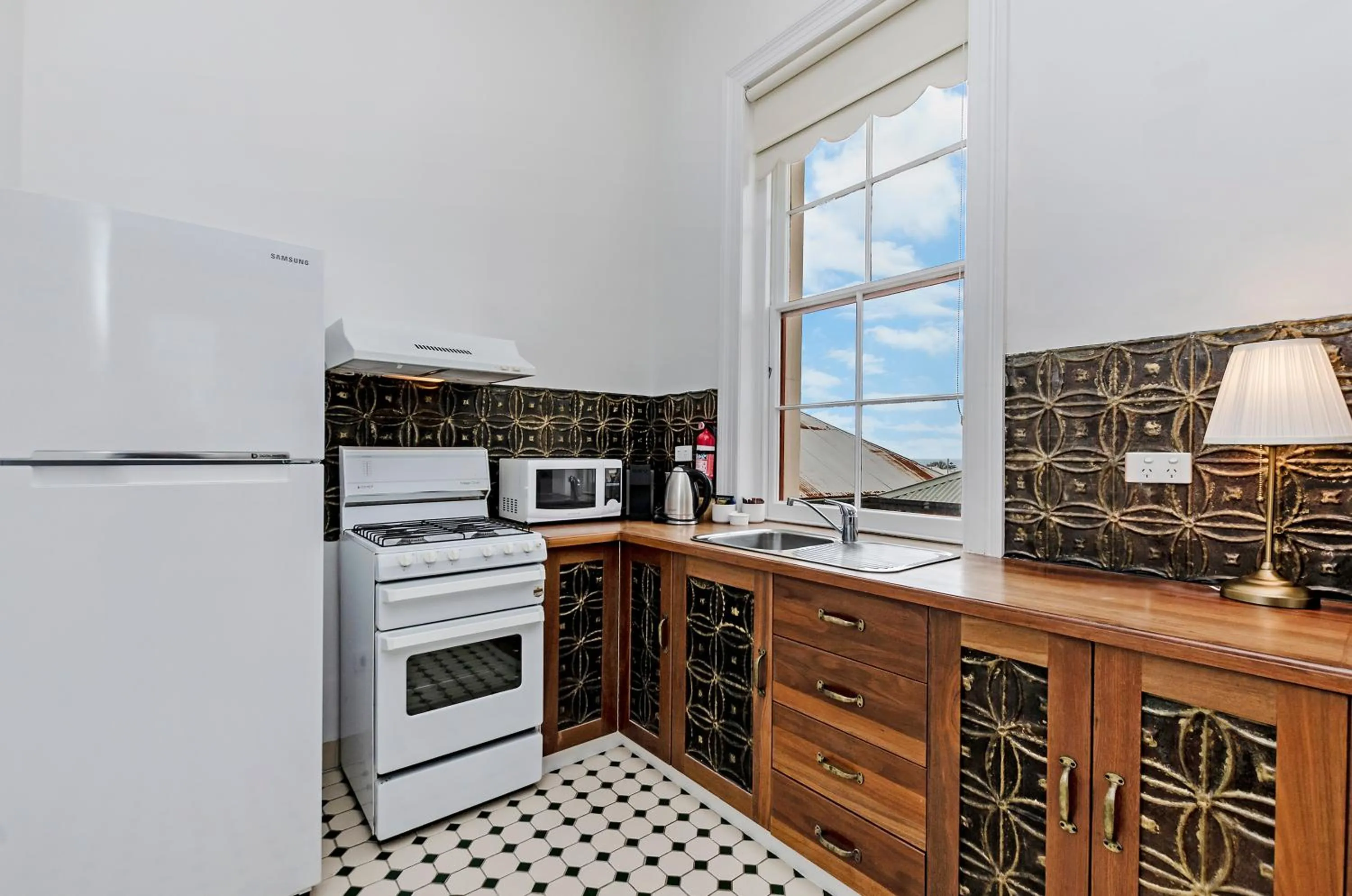 Kitchen or kitchenette in Annesley House