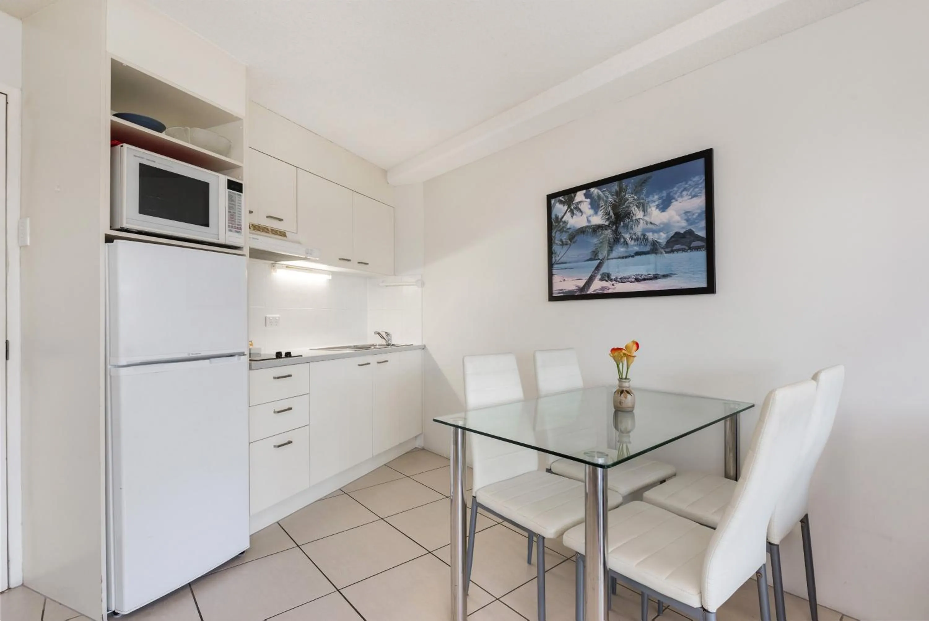 Kitchen or kitchenette in Sandcastles Mooloolaba