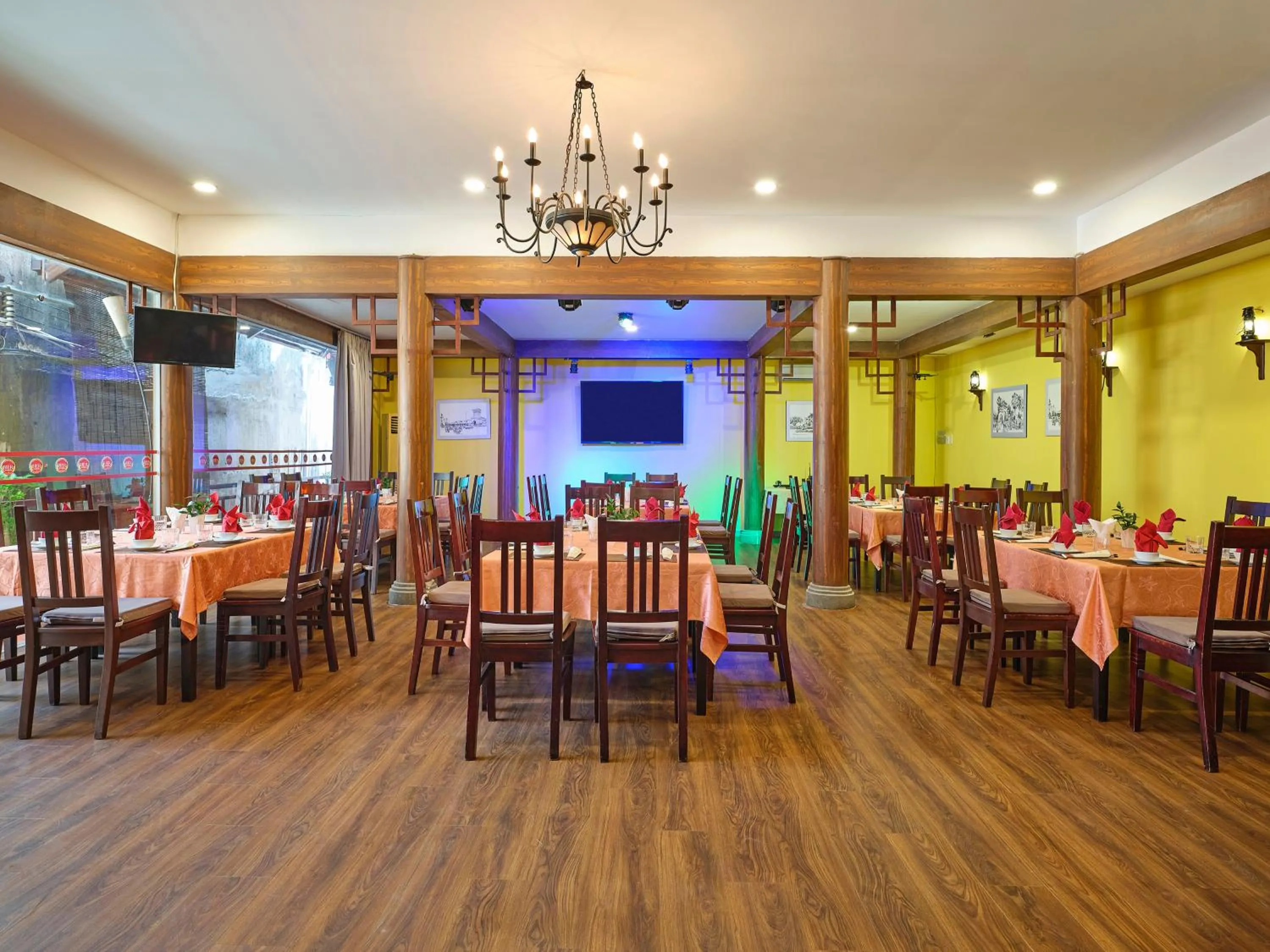 Restaurant/places to eat in Bong Sen Hotel Saigon