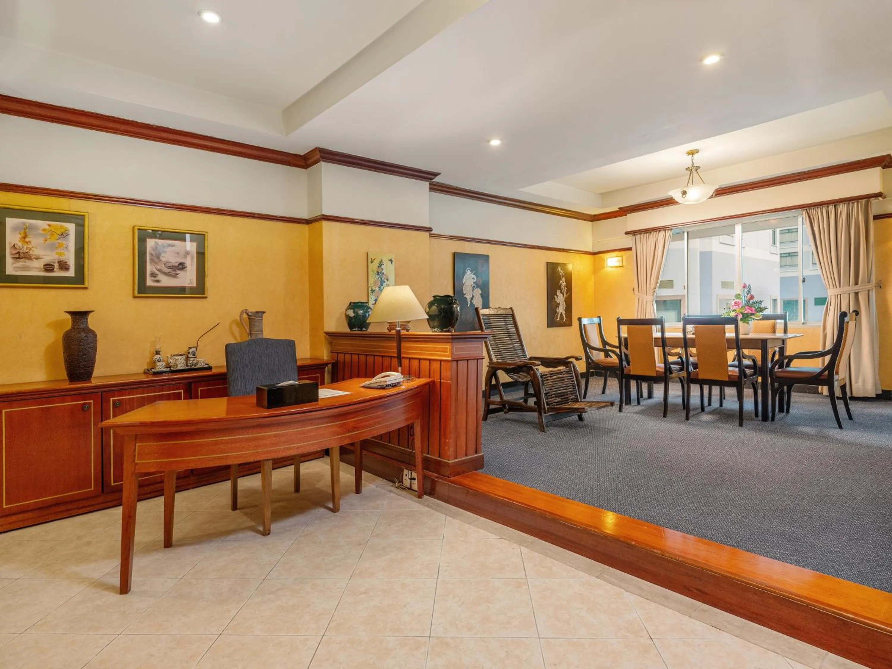 Living room in Bong Sen Hotel Saigon