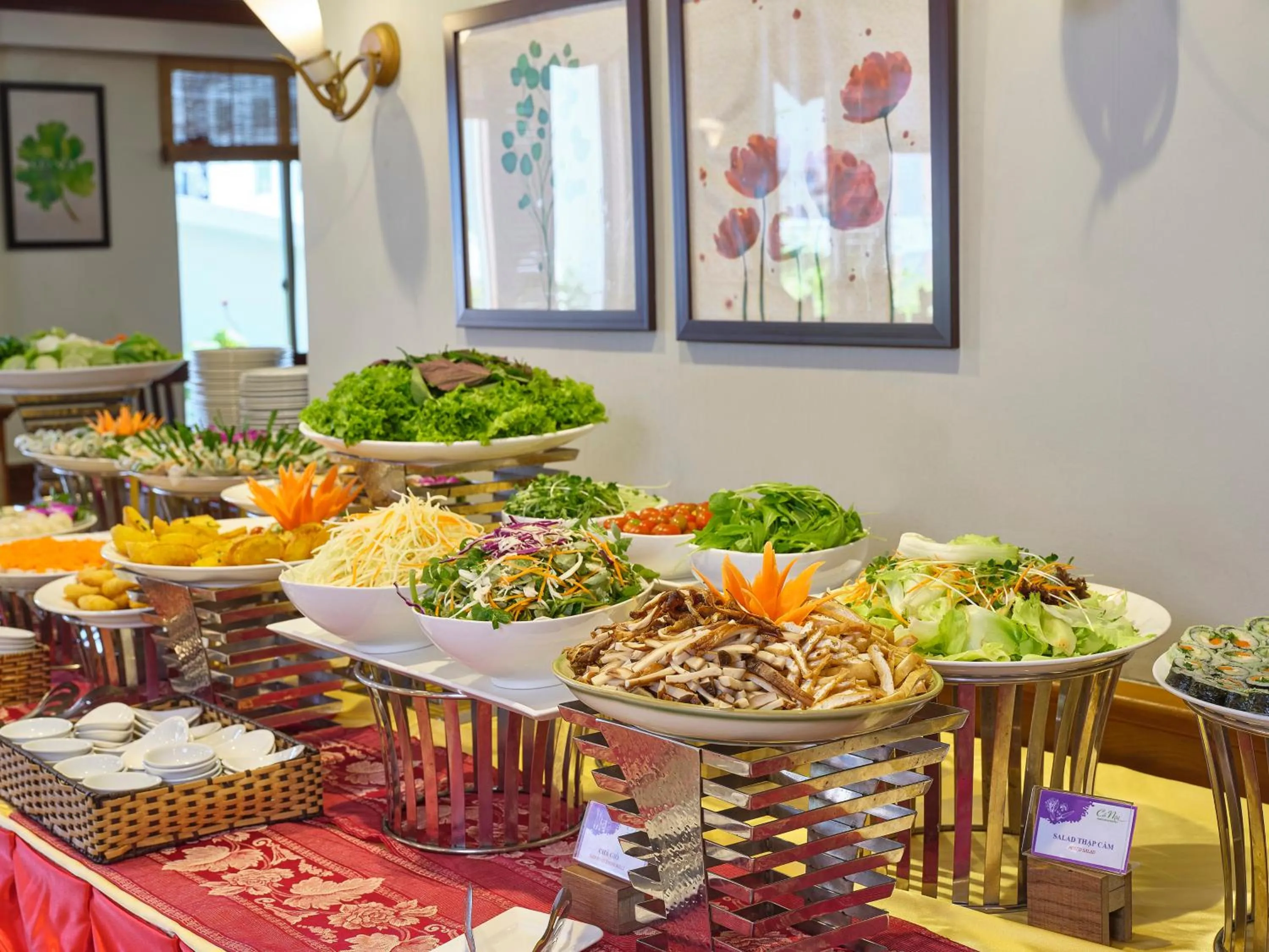 Food and drinks in Bong Sen Hotel Saigon