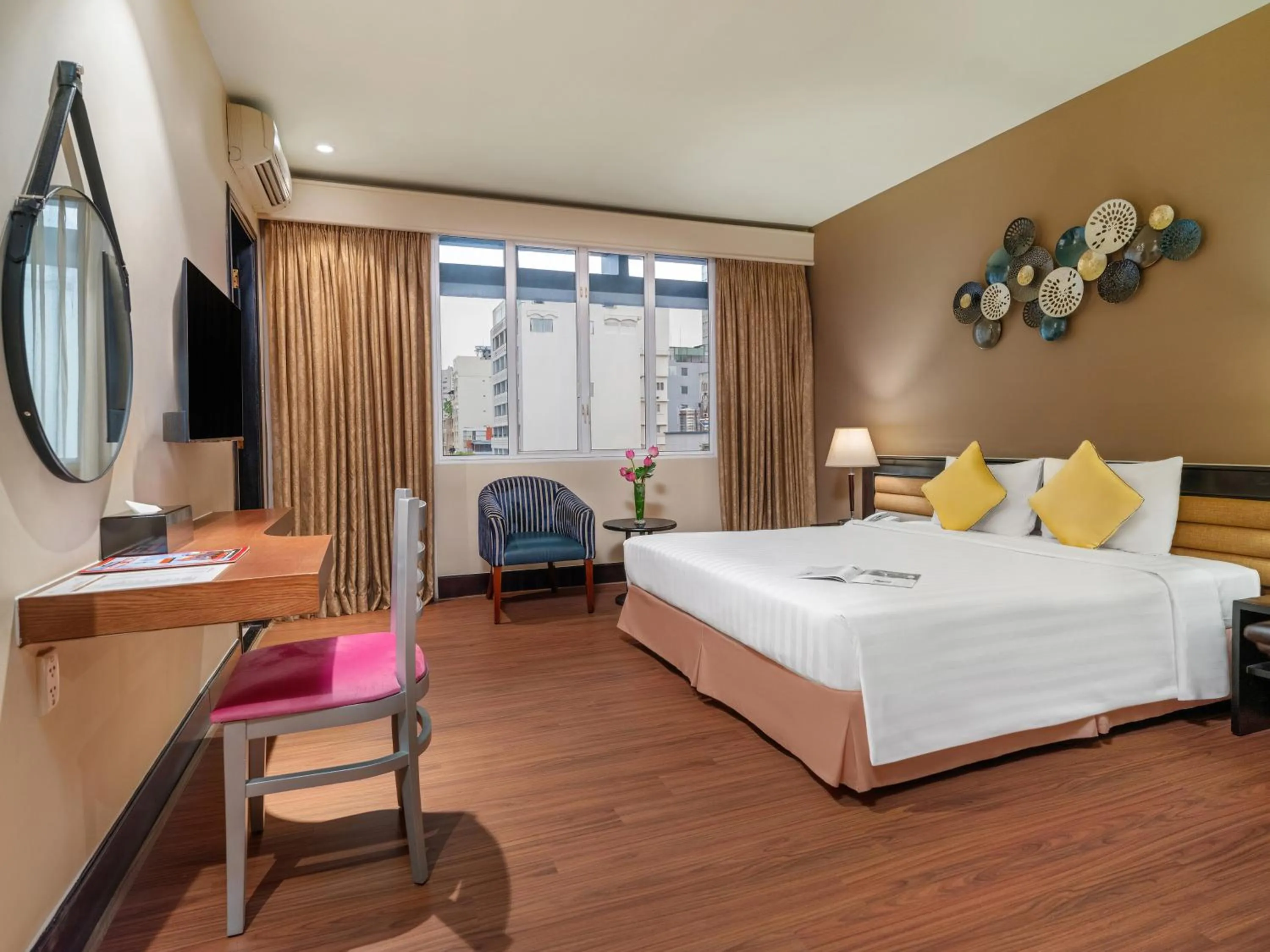 Bed in Bong Sen Hotel Saigon