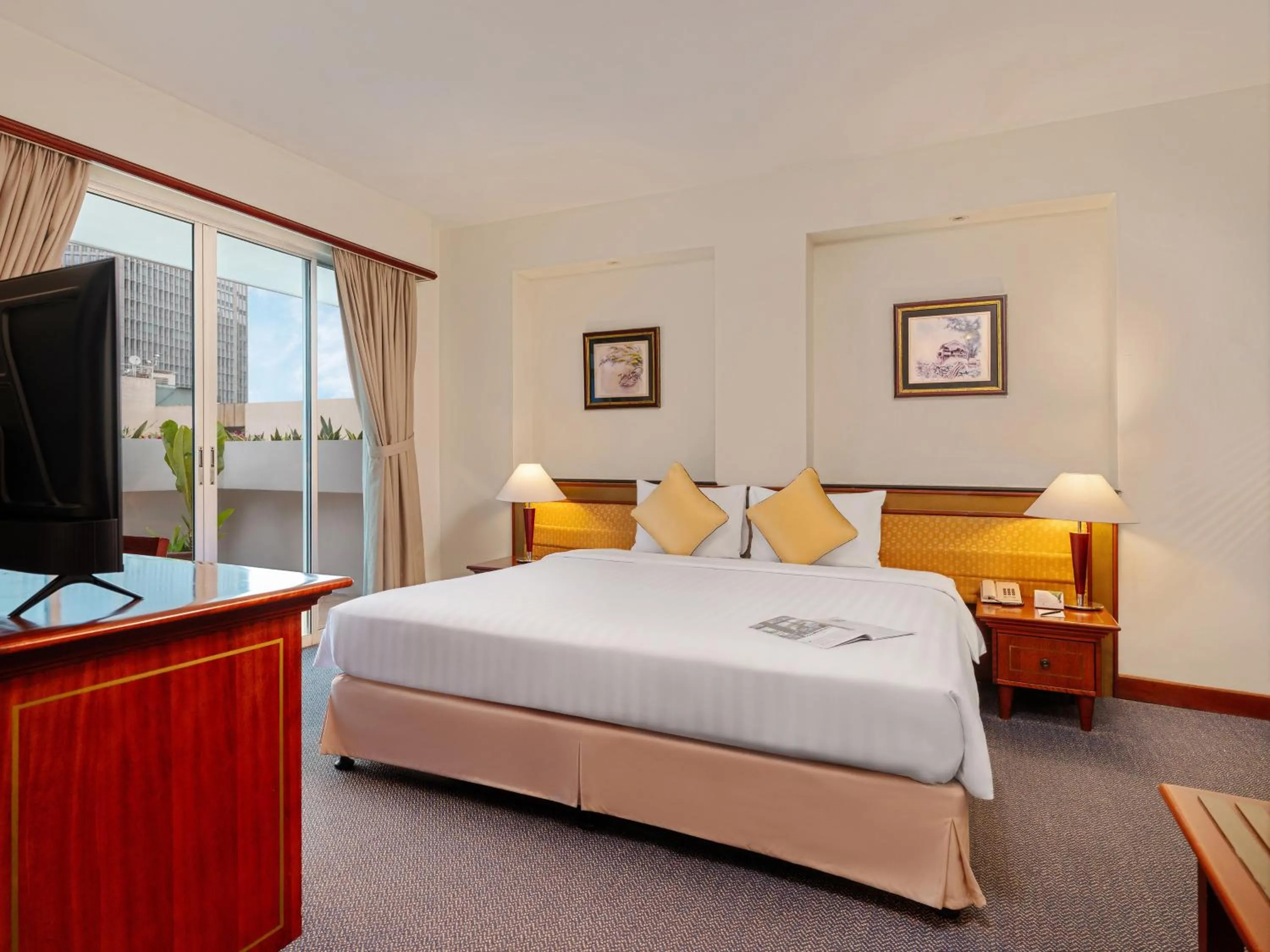 Bed in Bong Sen Hotel Saigon