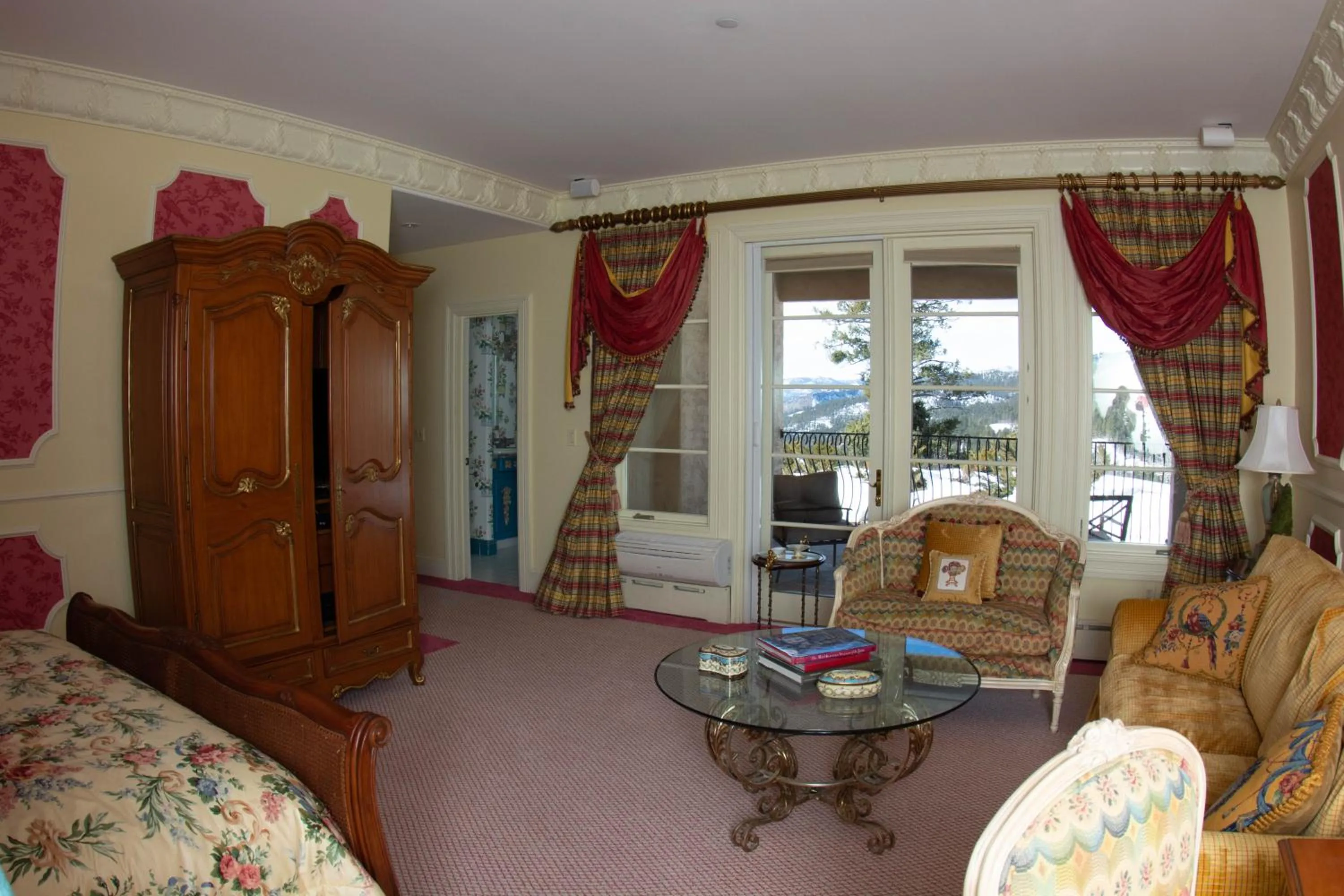 The Guest House at Keyah Grande