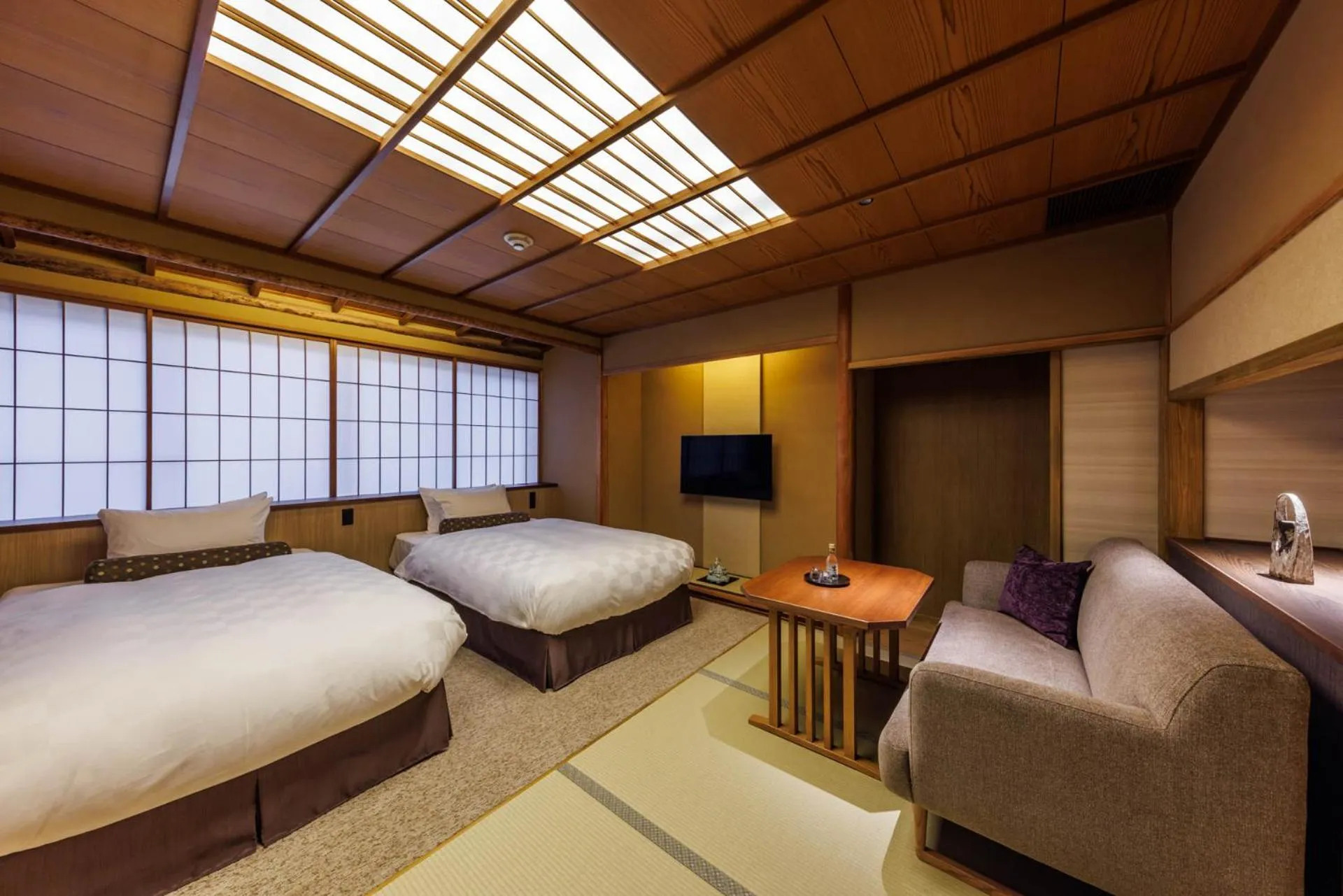 Bedroom, Bed in Kyoto Ryokan SAKANOUE