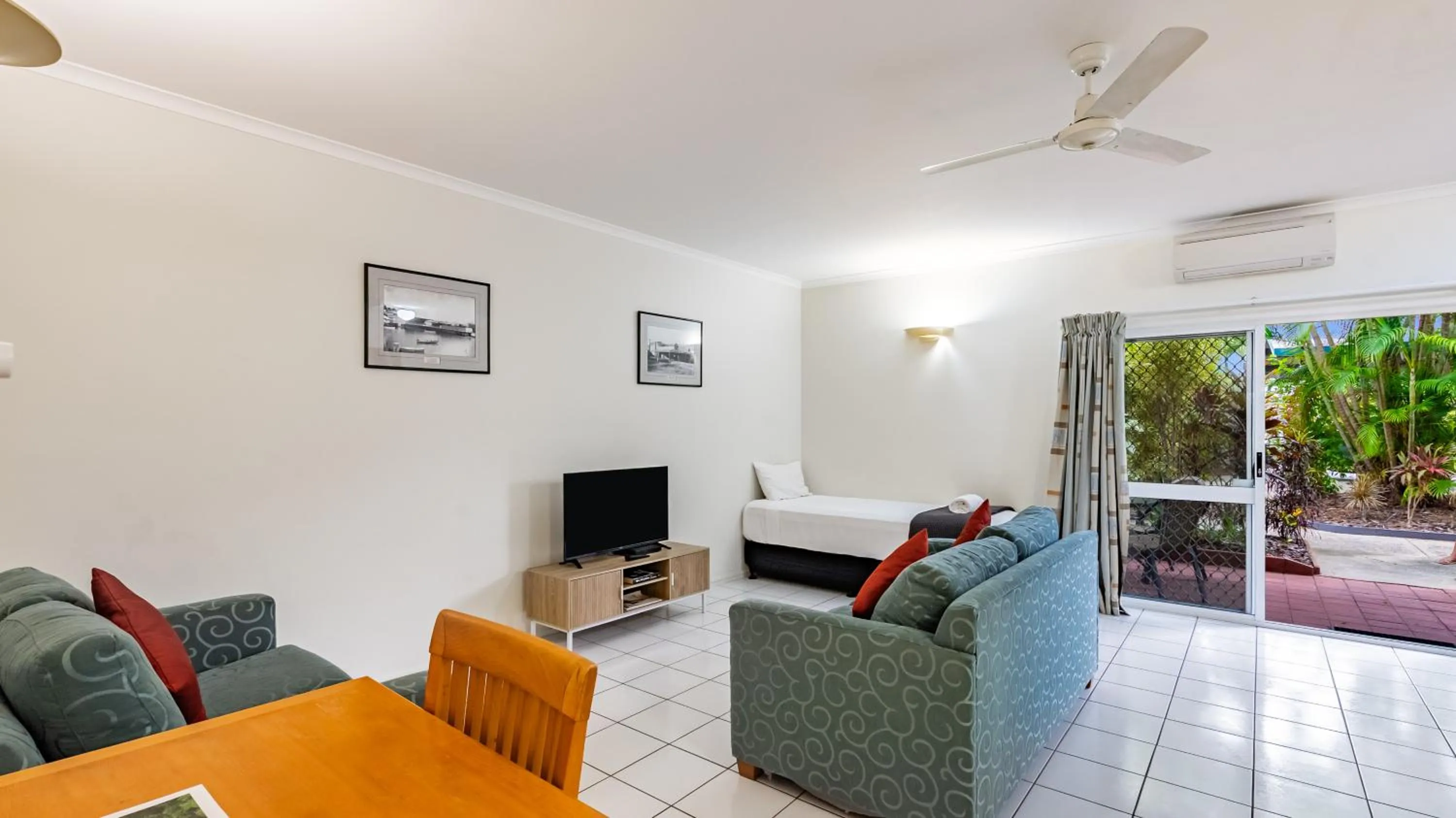 Trinity Beach Pacific