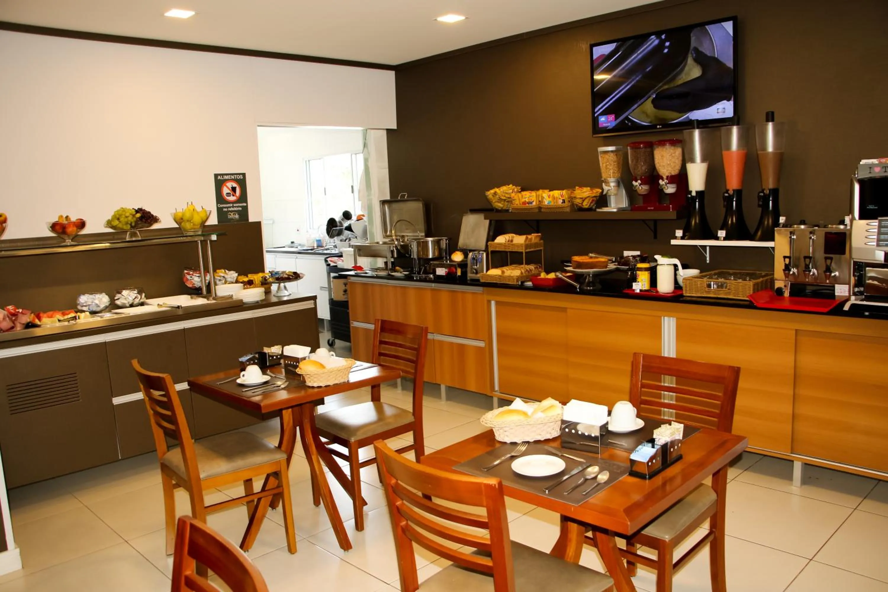 Breakfast in Pousada Du Valle