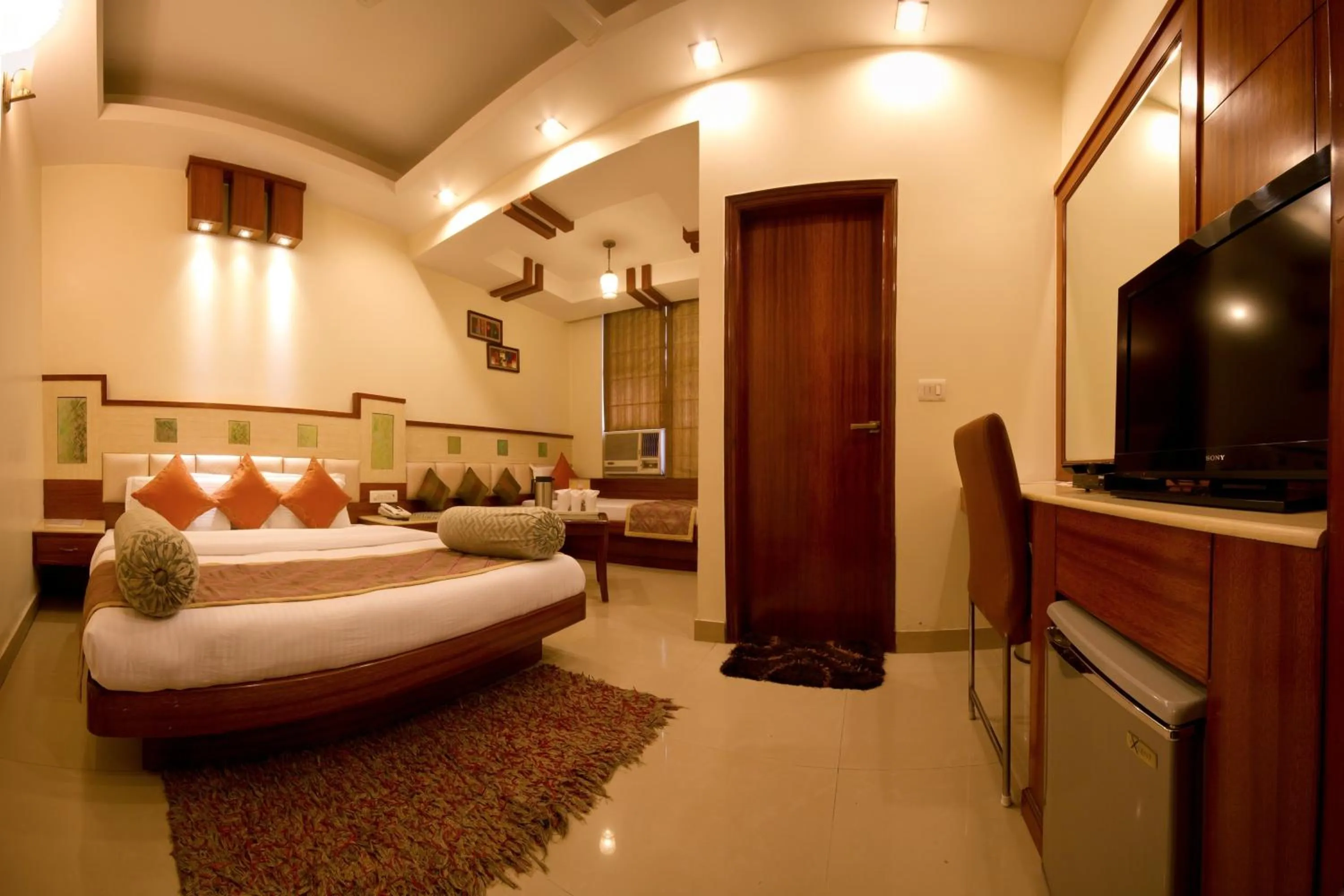 Photo of the whole room, Bed in Hotel Aster Inn New Delhi