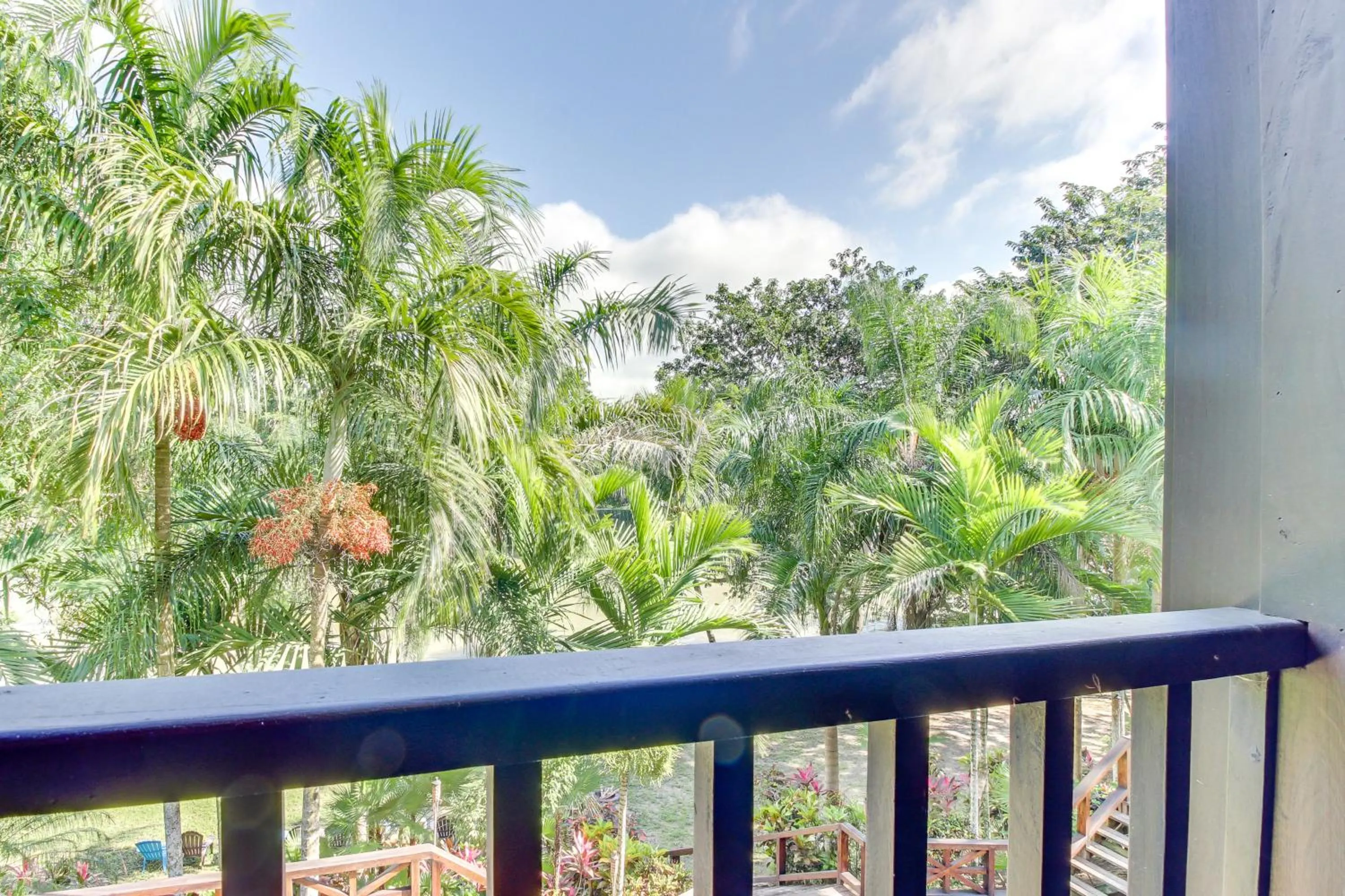 Colonial Suite @ Mahogany Hall