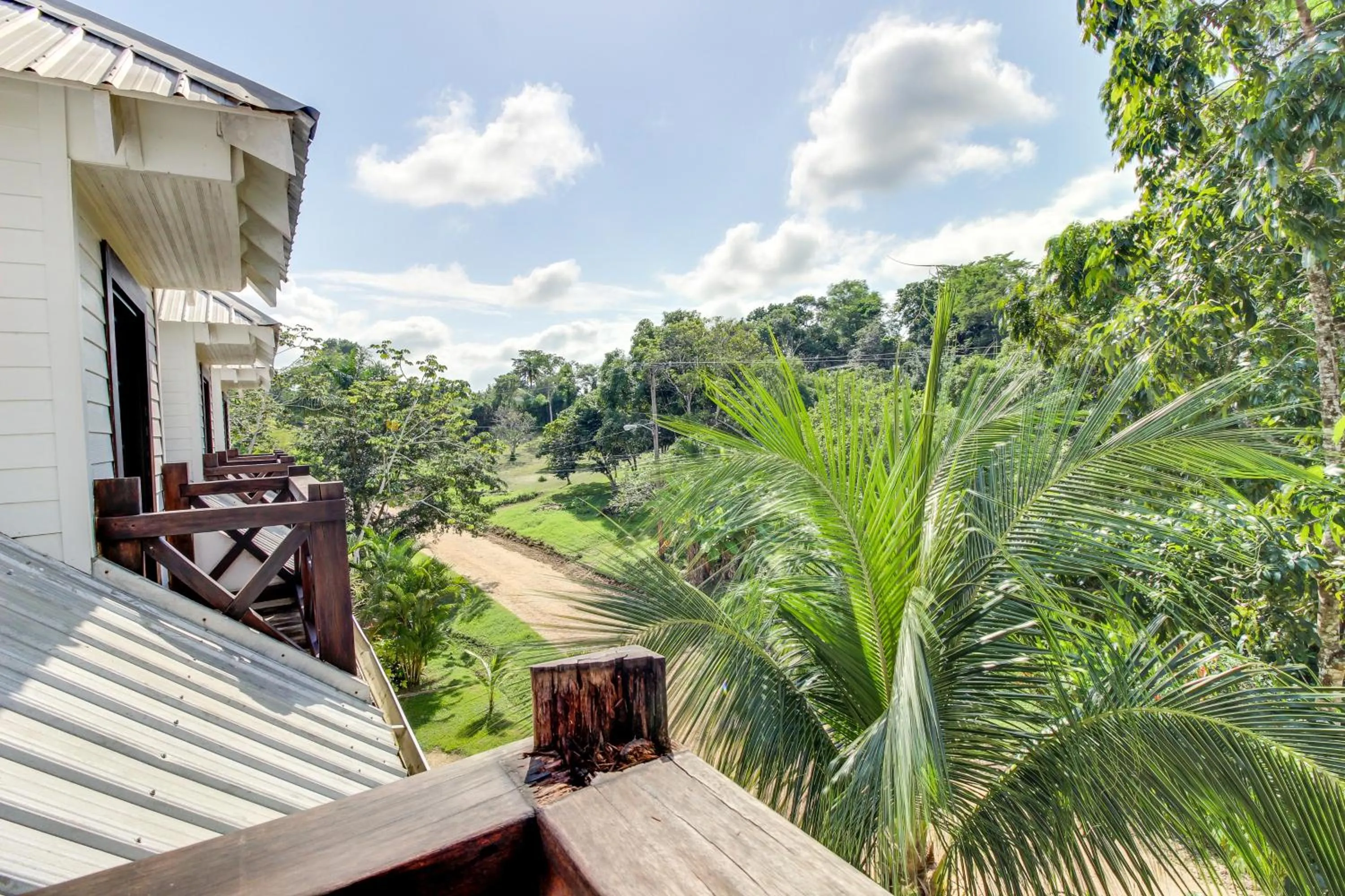 Colonial Suite @ Mahogany Hall