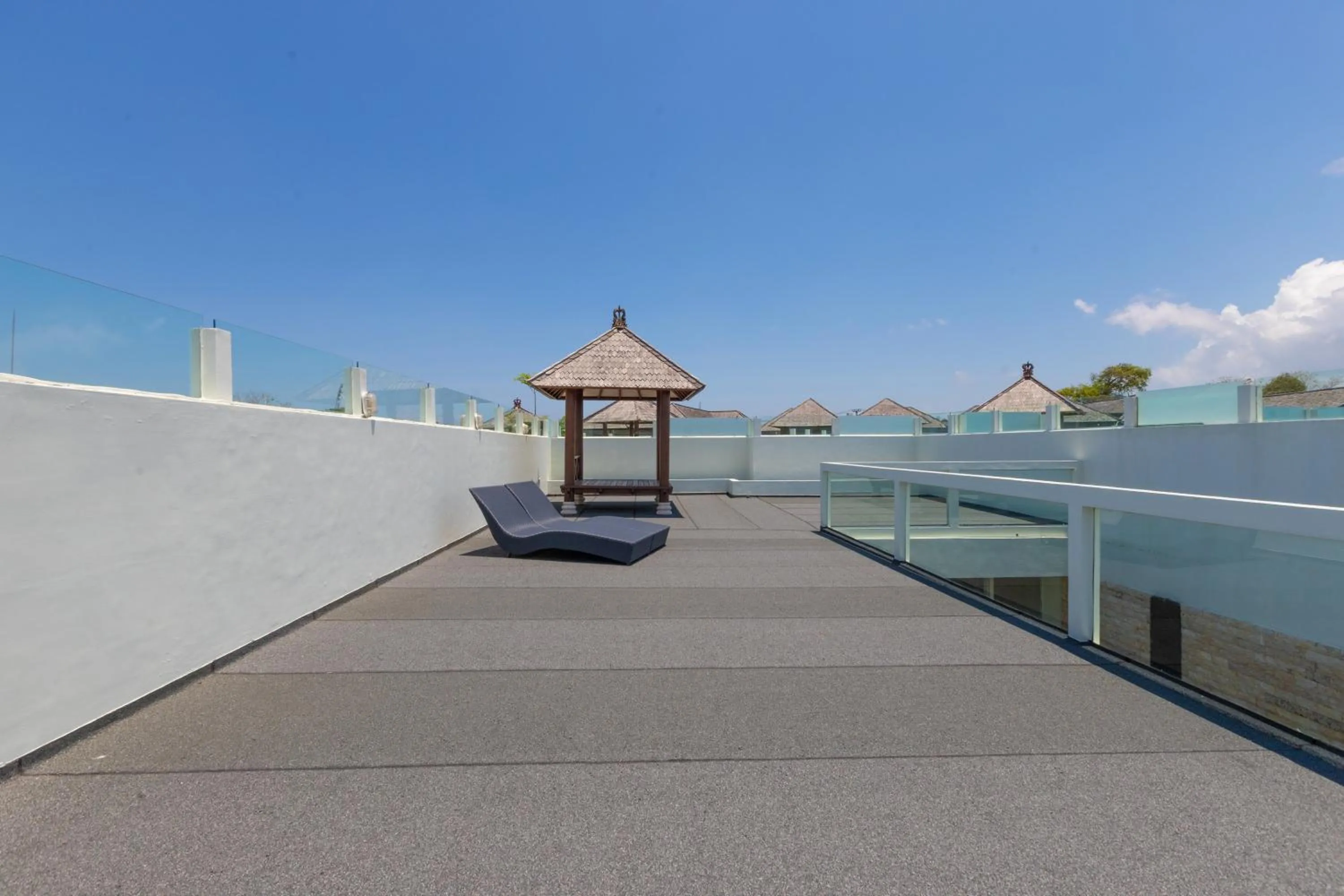 Day in Nunamkhalu Private Villa and Spa