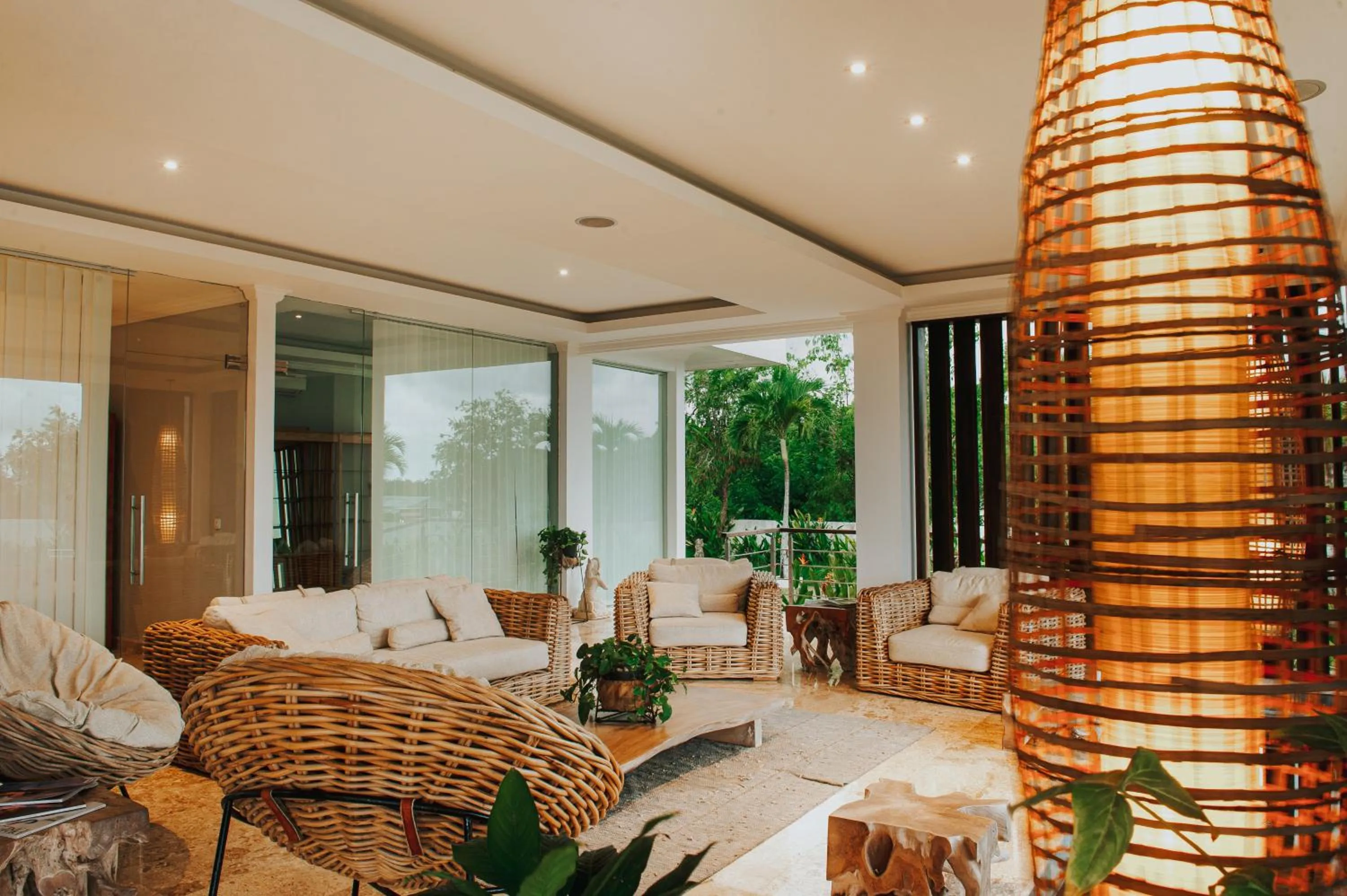 Lobby or reception in Nunamkhalu Private Villa and Spa